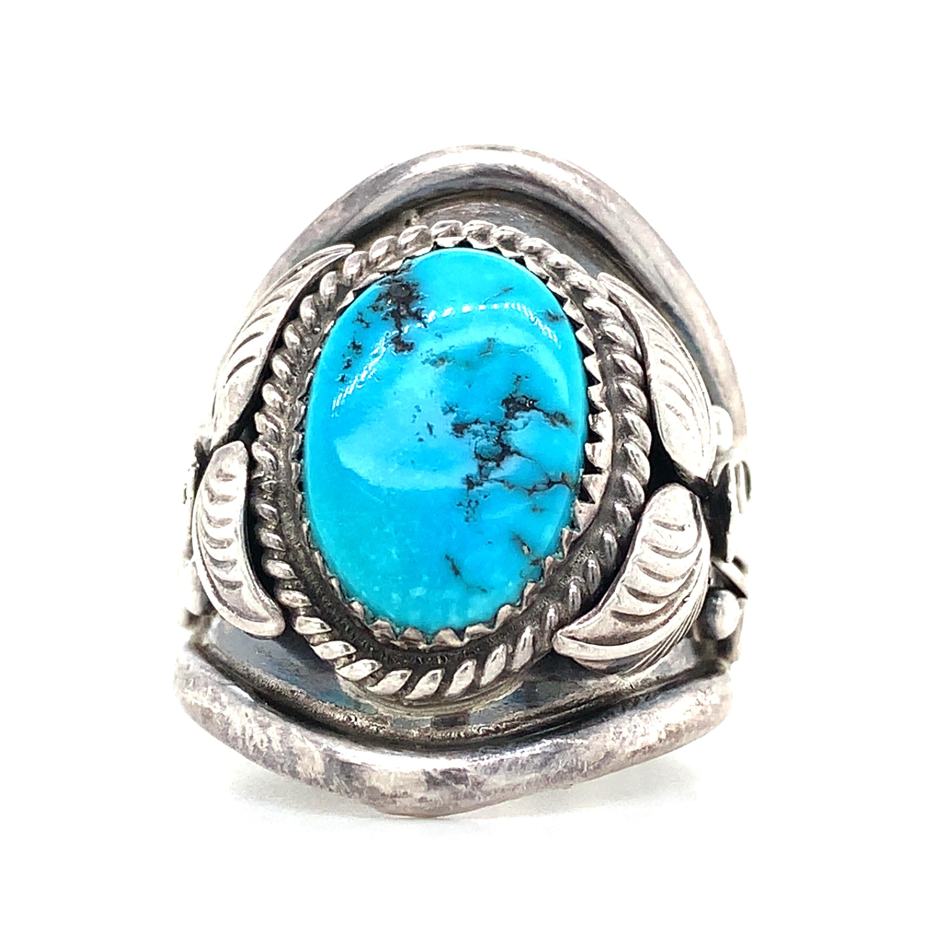 Vintage Sterling Silver Sculpted Bezel Oval Turquoise Navajo Ring