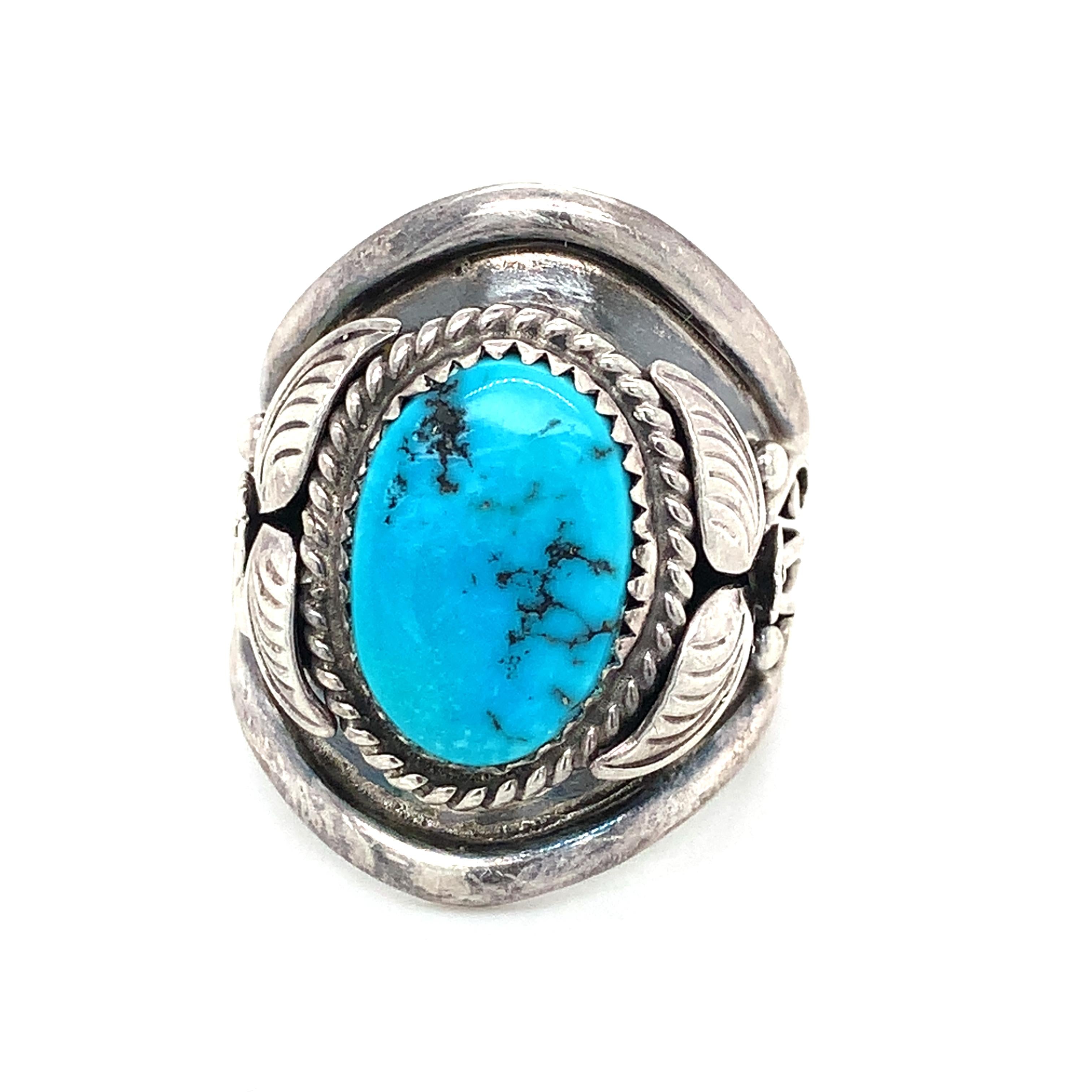 Vintage Sterling Silver Sculpted Bezel Oval Turquoise Navajo Ring