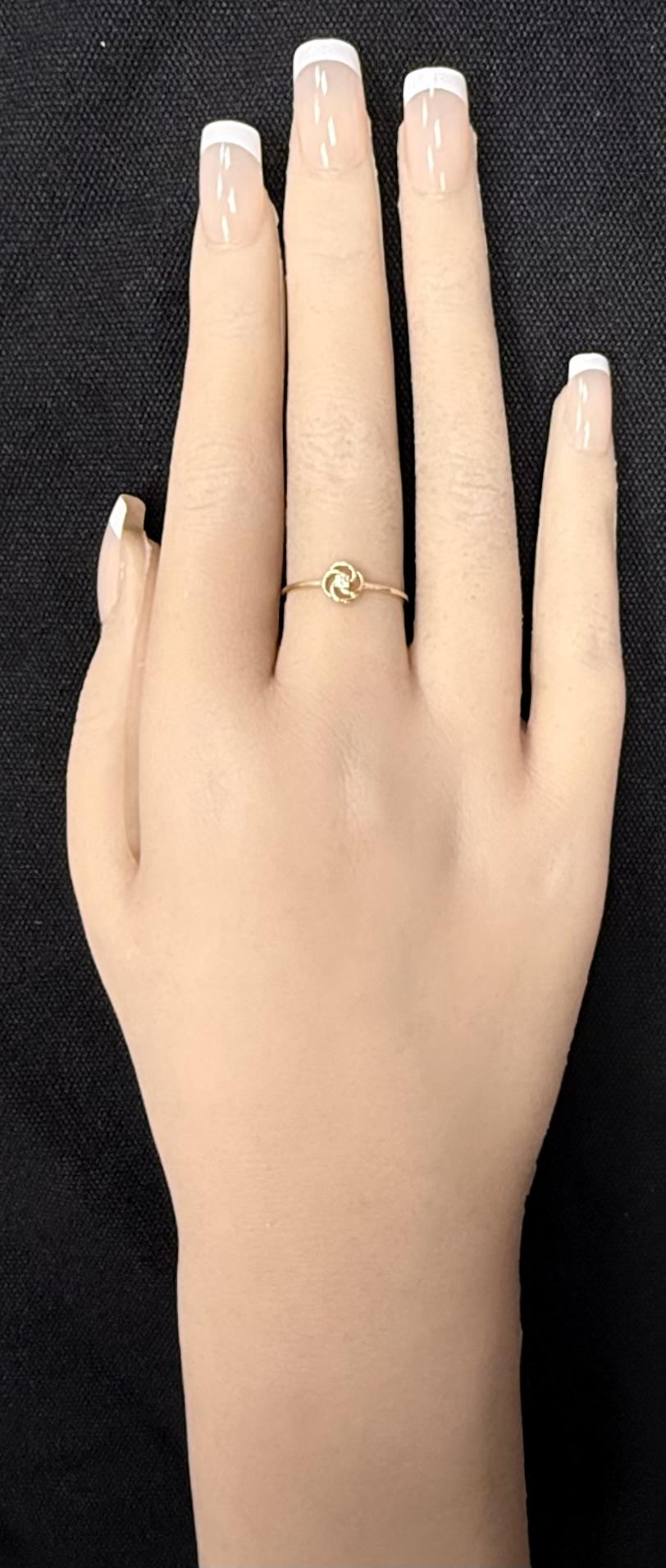 Vintage 10K Yellow Gold Single Cut Diamond Infinity Love Knot Ring Size 8.25