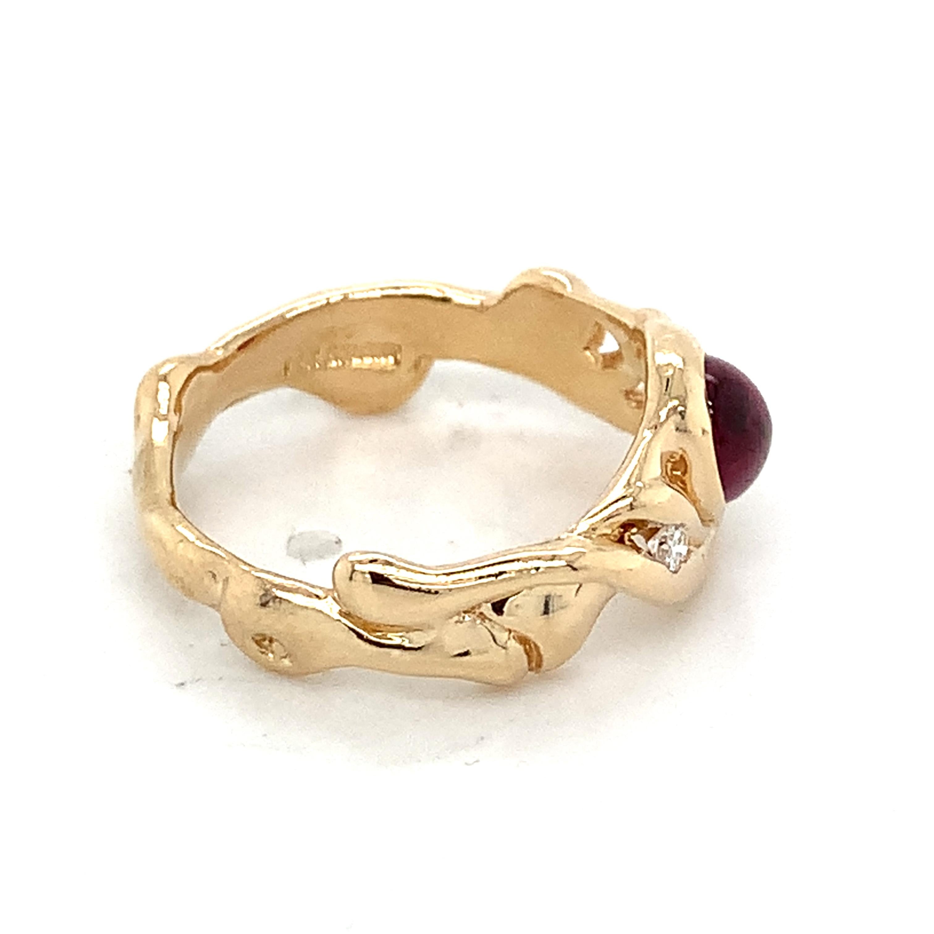 Vintage 14K Yellow Gold Oval Ruby With Diamond Accent Ornate Curved Band Ring