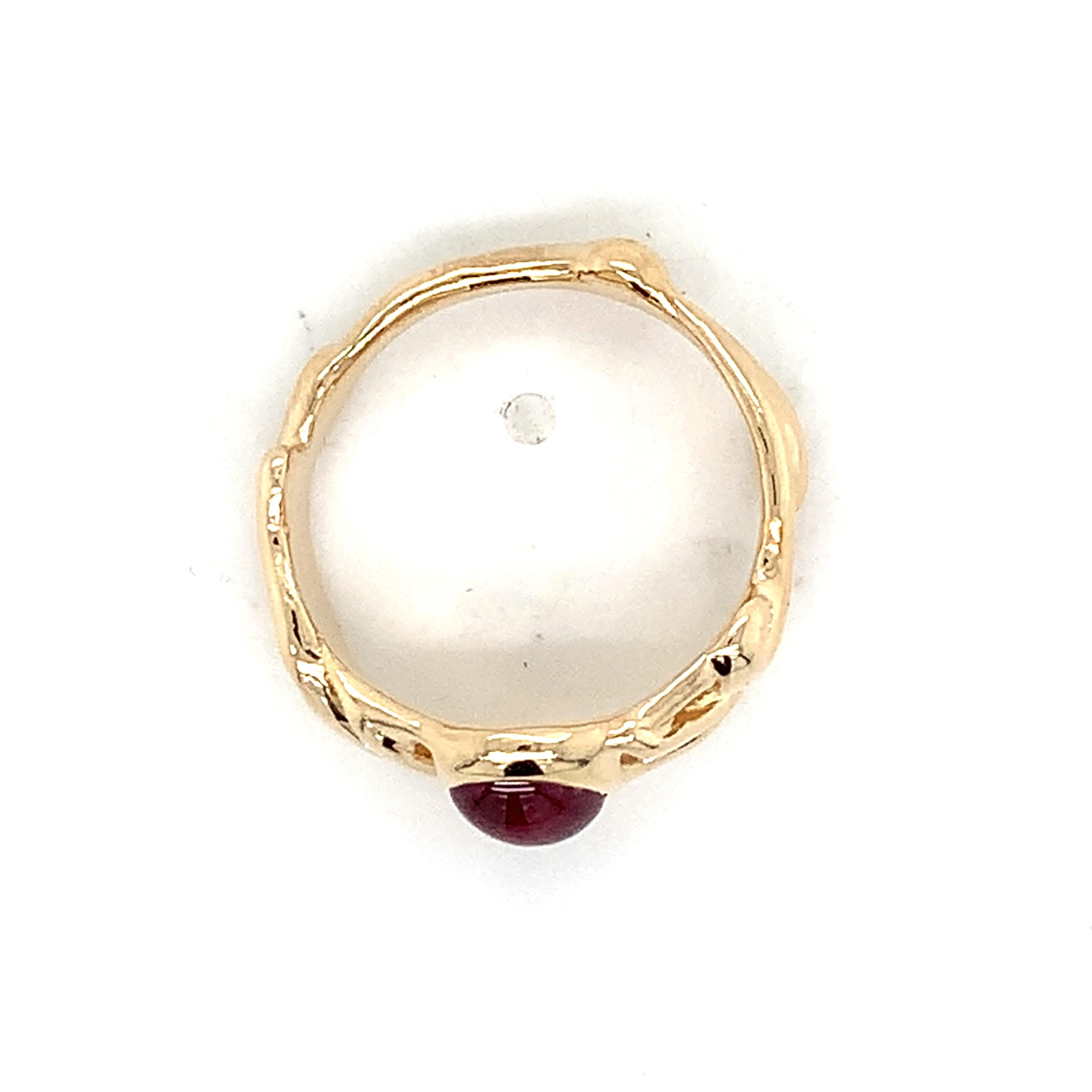 Vintage 14K Yellow Gold Oval Ruby With Diamond Accent Ornate Curved Band Ring