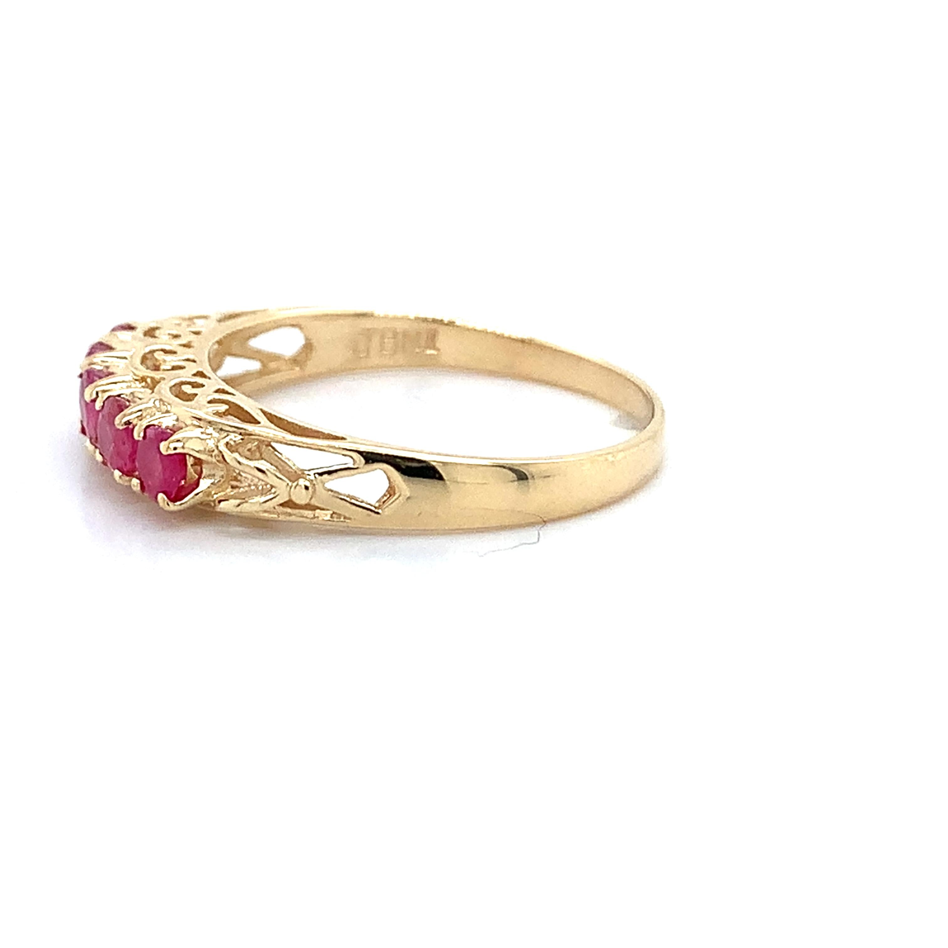 Vintage 14K Yellow Gold High Set Round Shared Prongs Ruby 5 Stone Stackable Band