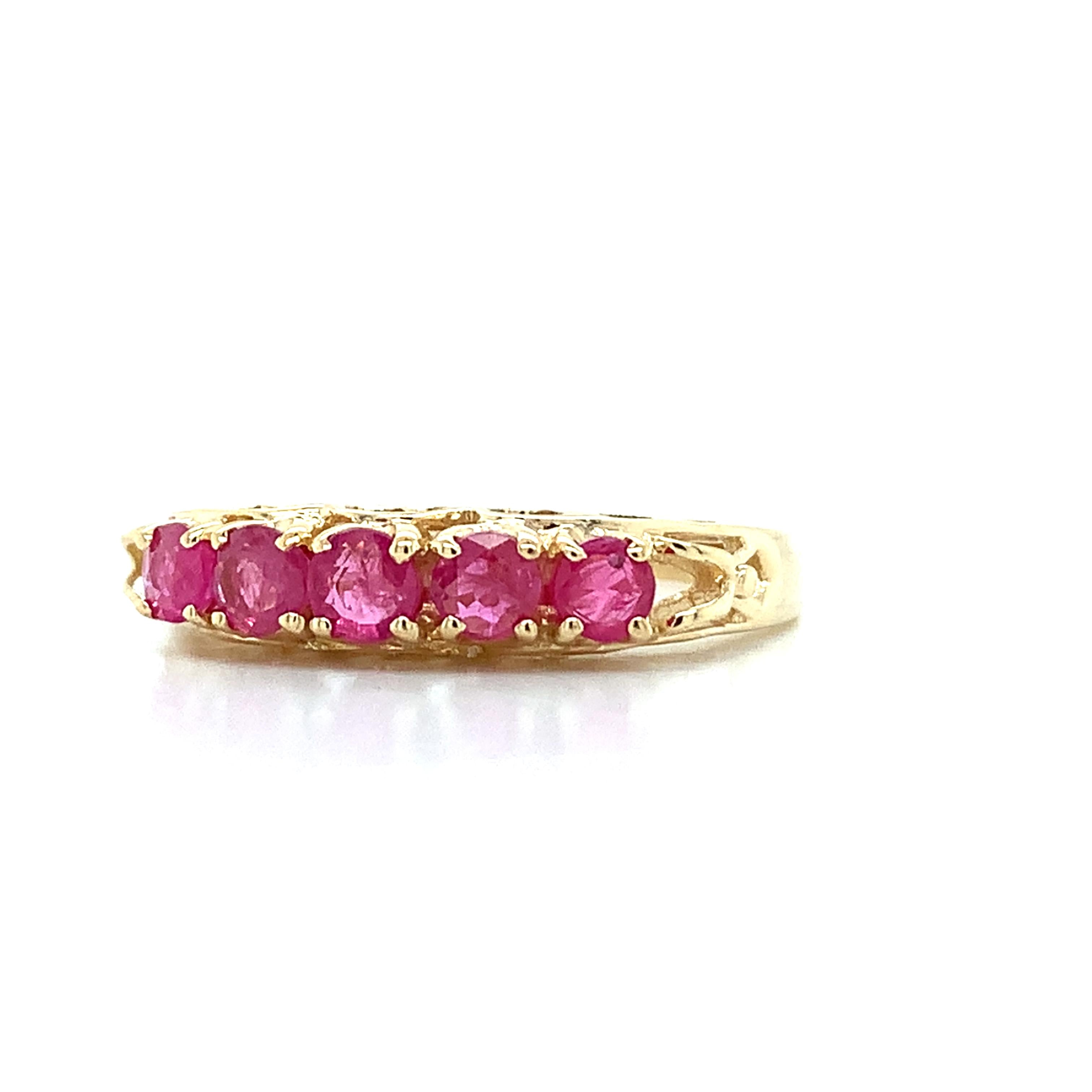 Vintage 14K Yellow Gold High Set Round Shared Prongs Ruby 5 Stone Stackable Band