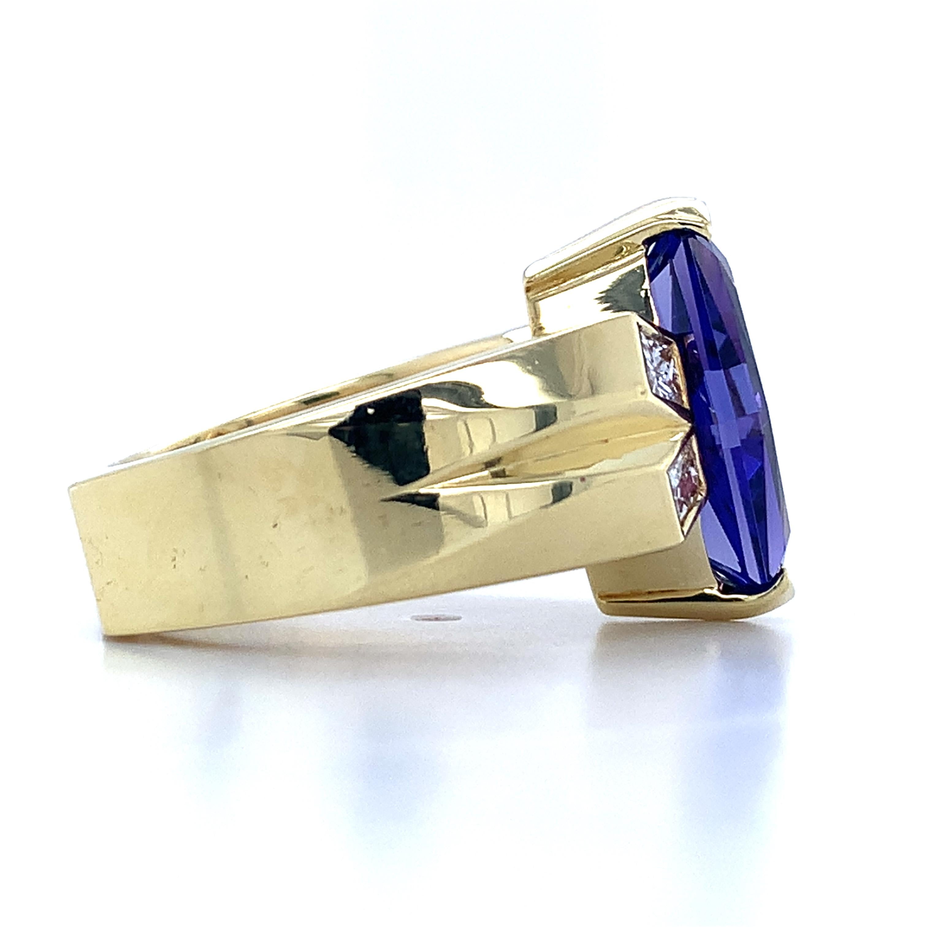 18K Y Gold Lozenge Cut Tanzanite & Princess Cut Diamond Euro Band Cocktail RIng