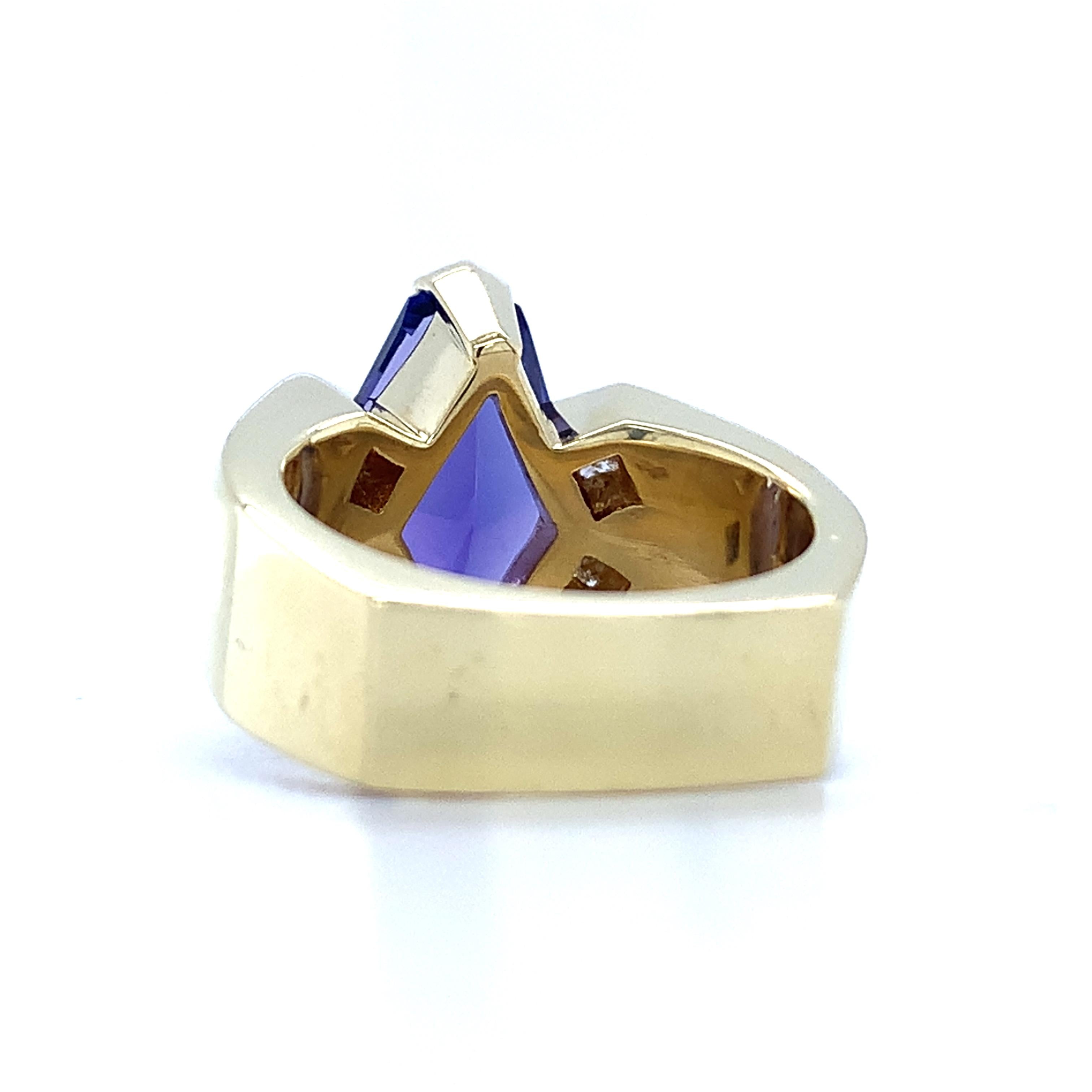 18K Y Gold Lozenge Cut Tanzanite & Princess Cut Diamond Euro Band Cocktail RIng