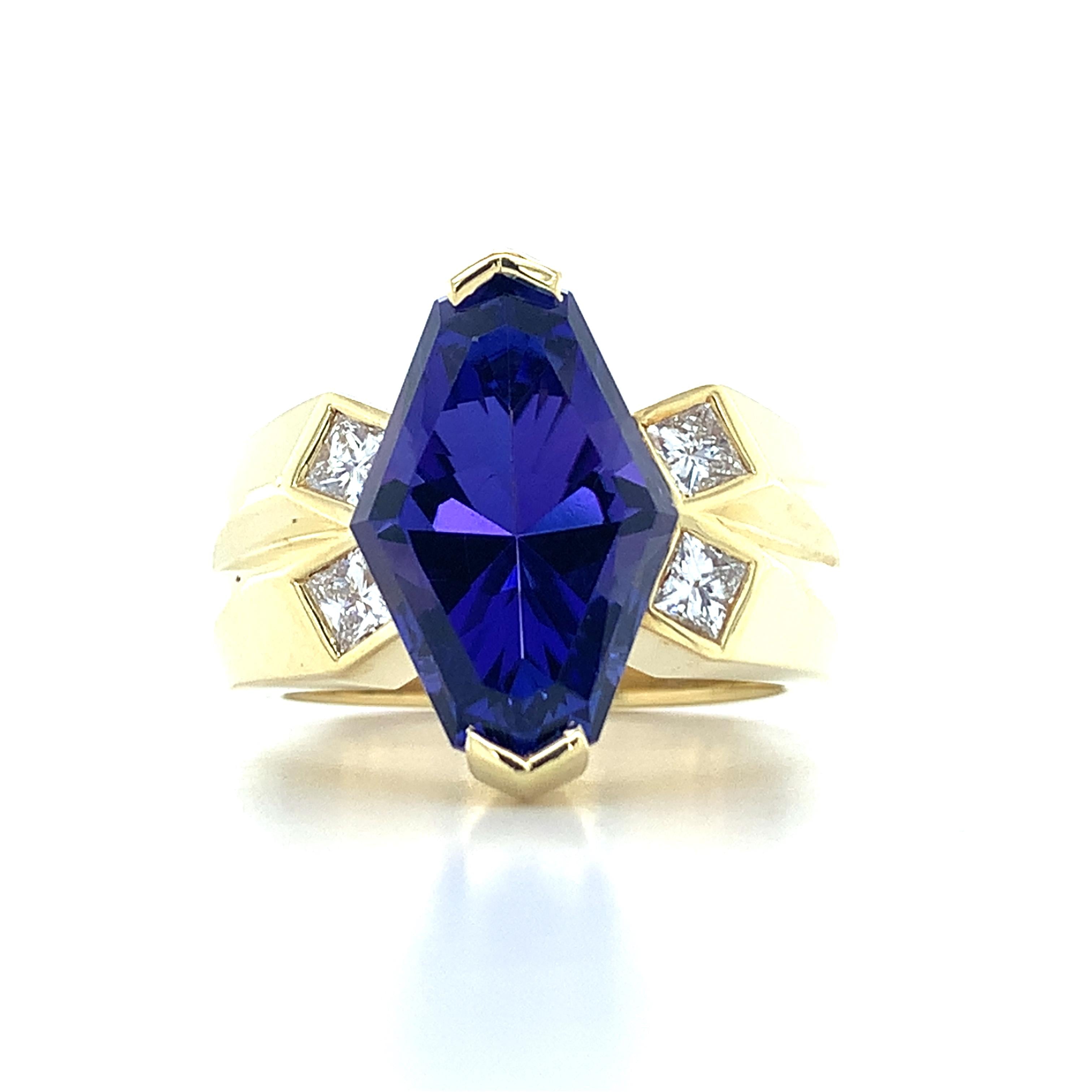 18K Y Gold Lozenge Cut Tanzanite & Princess Cut Diamond Euro Band Cocktail RIng