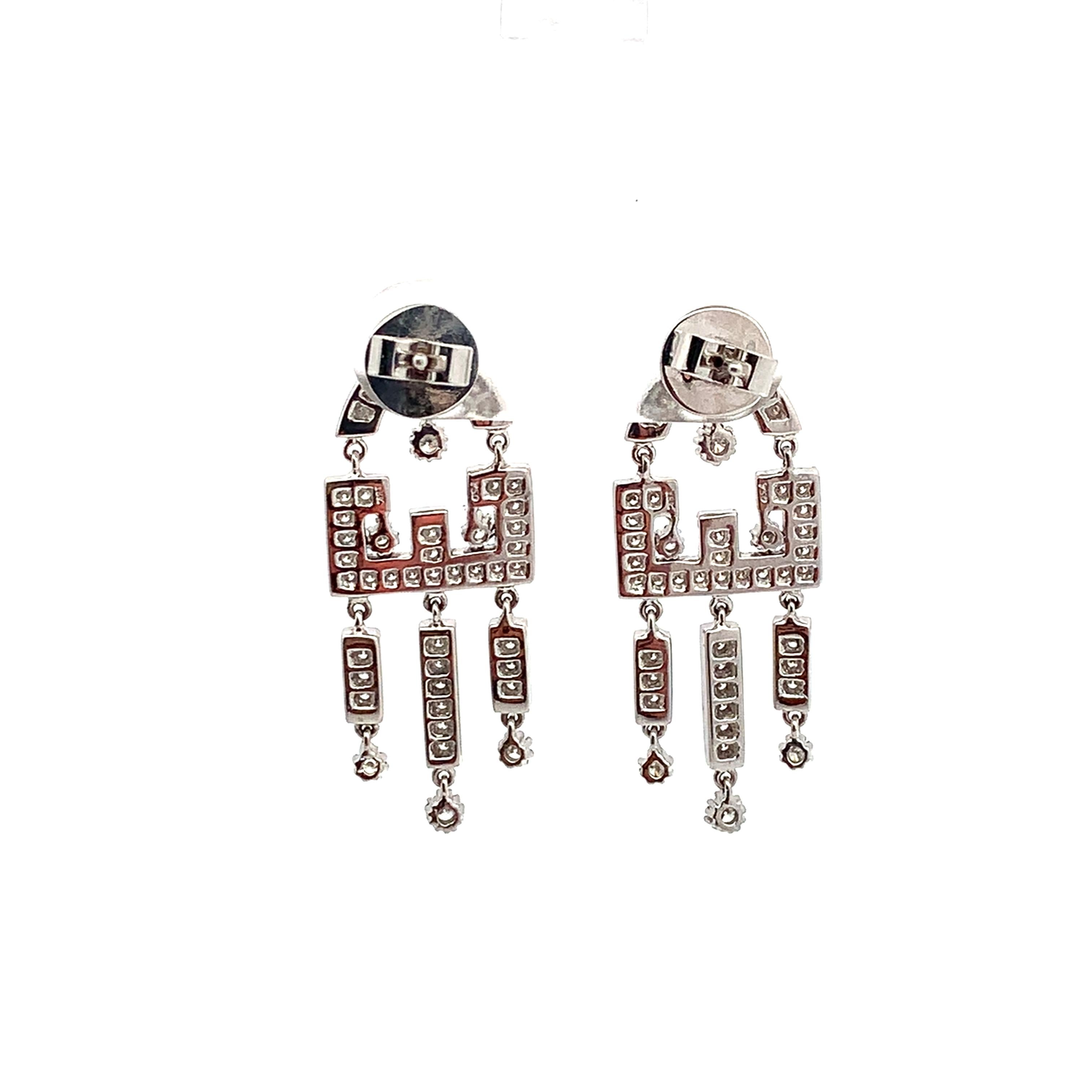 Vintage 18K White Gold Round Cut Diamond Carved Edge Chandelier Dangle Earrings