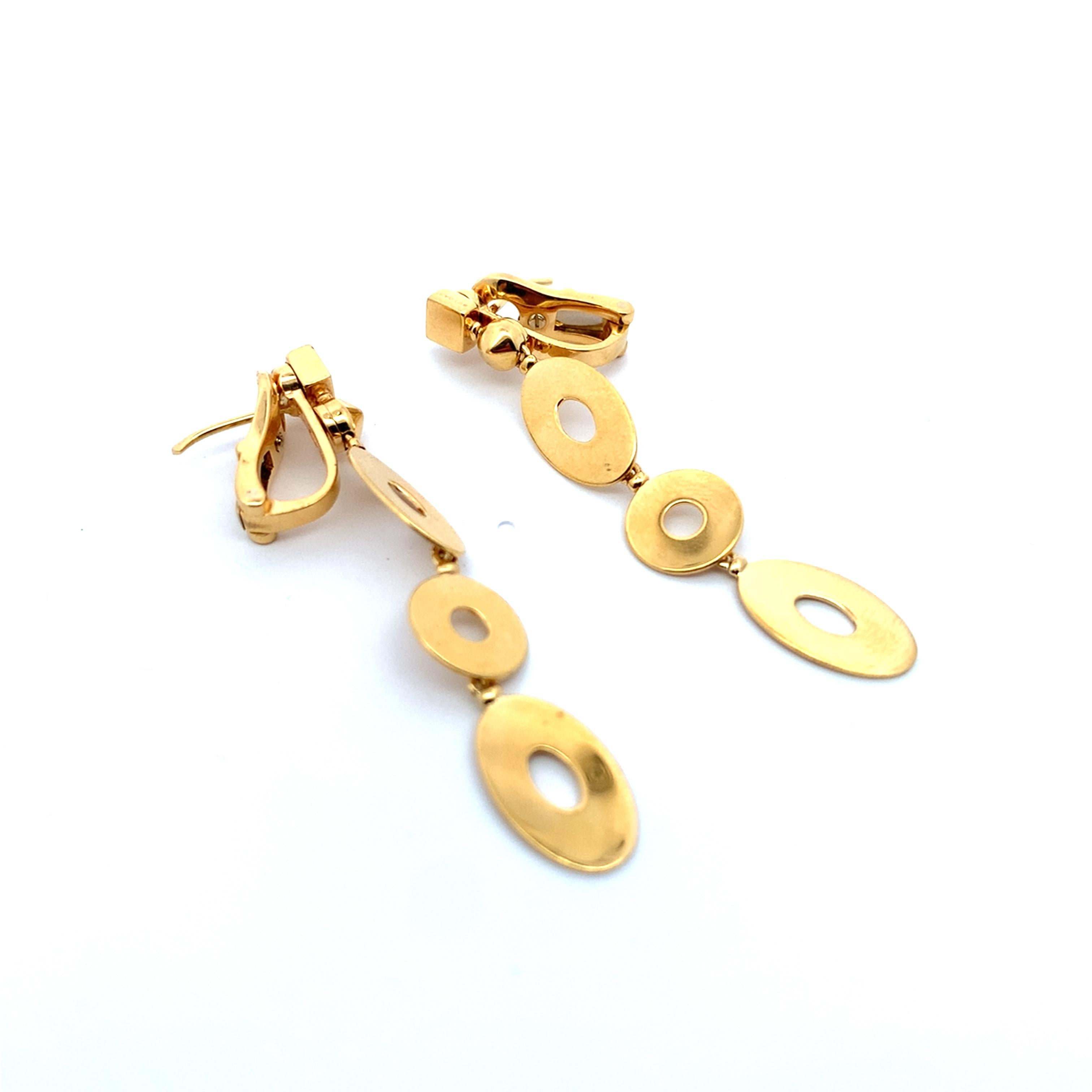 Bvlgari Lucea Collection 18K Yellow Gold Oval & Round Disc Dangle Drop Earrings