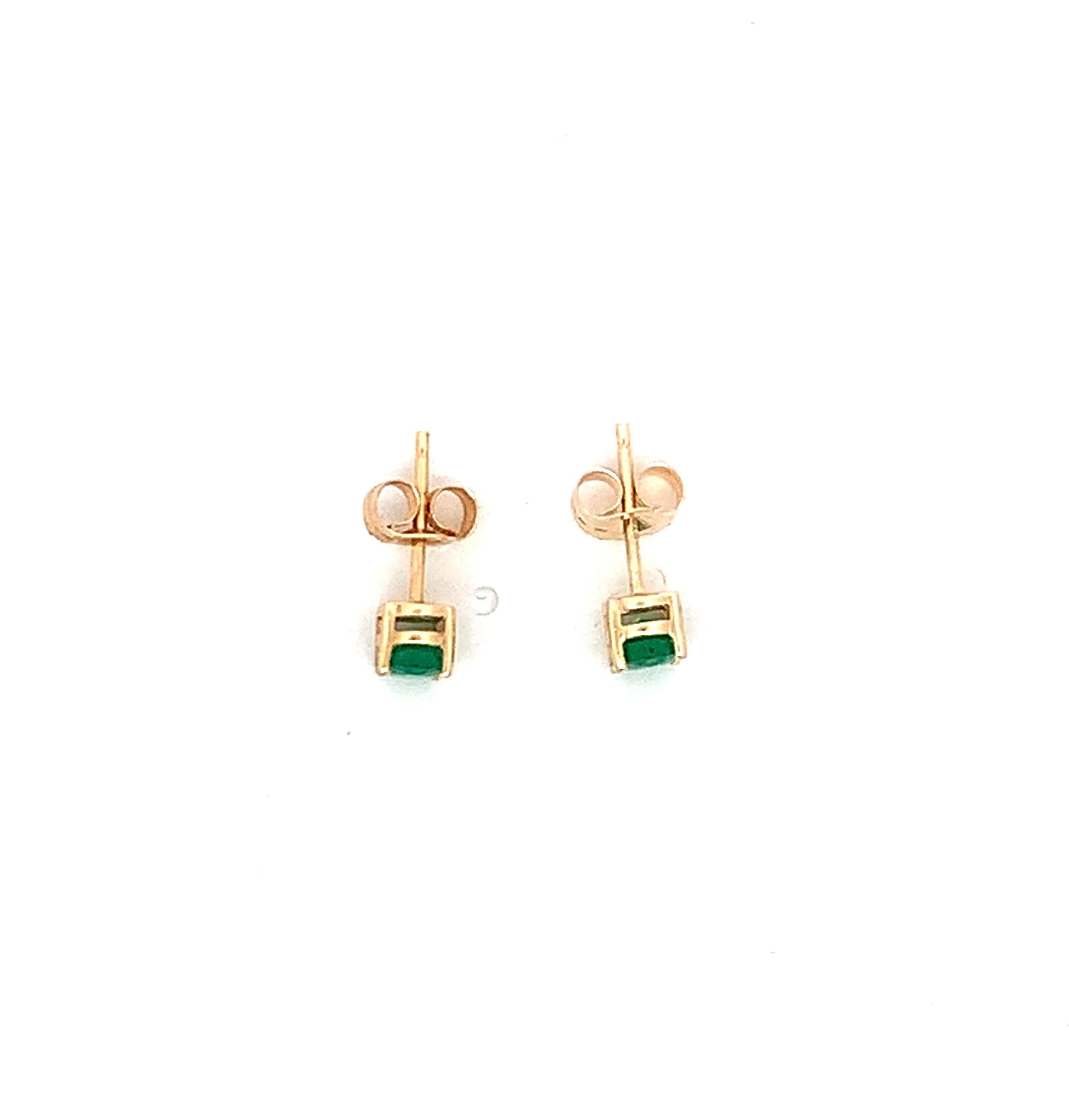 14K Yellow Gold Four-Prongs Oval Cut Emerald Solitaire Dainty Stud Earrings
