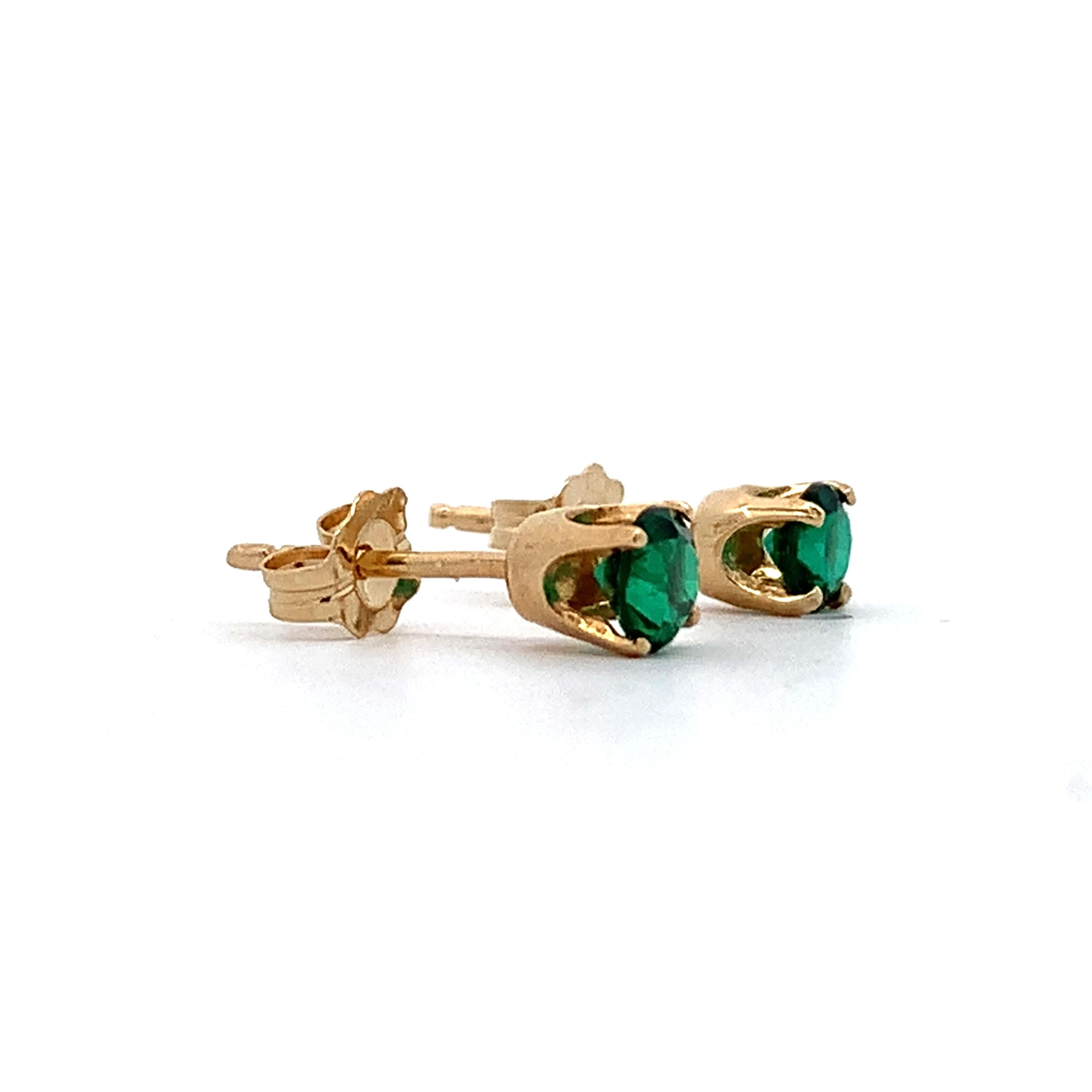 14K Yellow Gold Claw-Prongs Green Glass Doublet Solitaire Dainty Stud Earrings