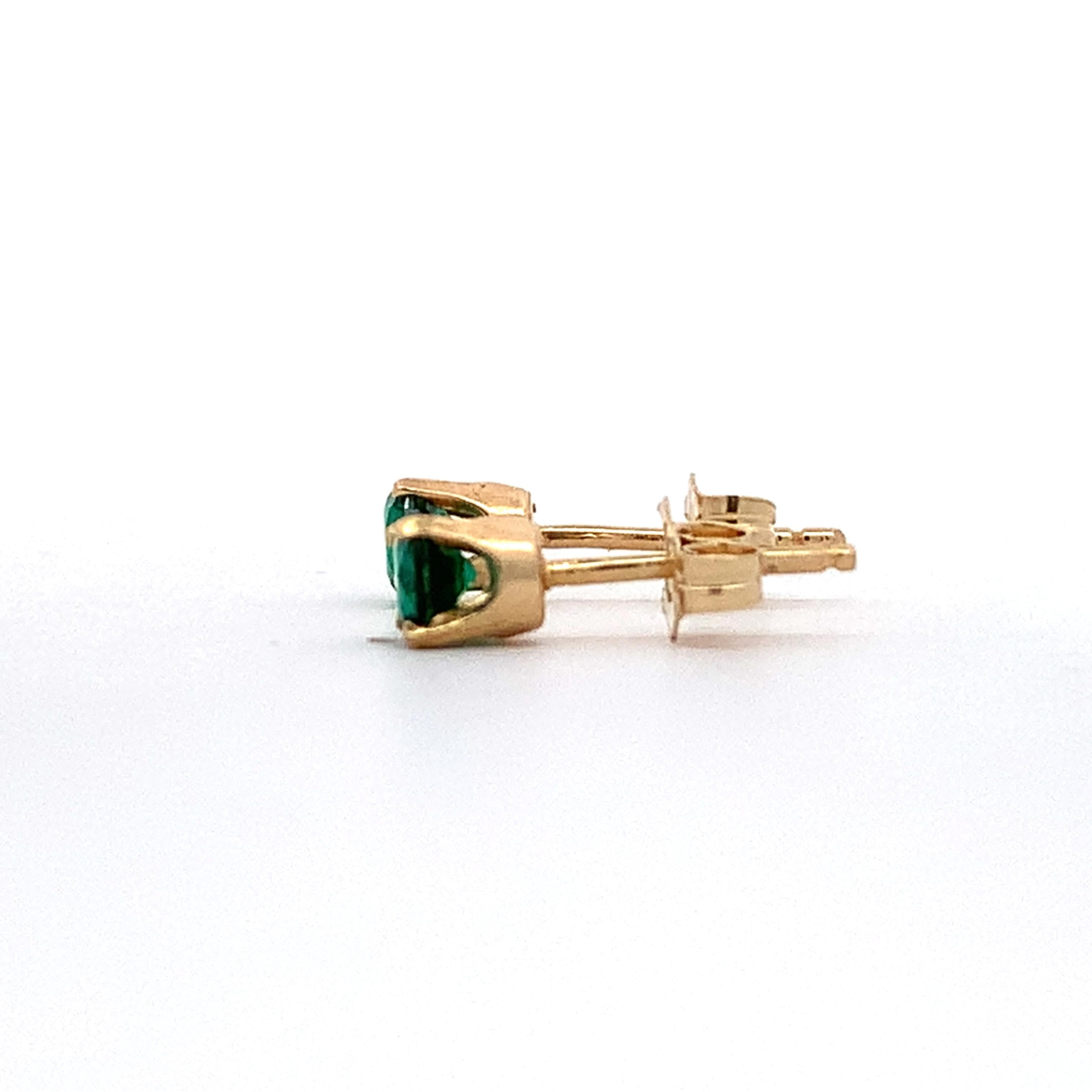 14K Yellow Gold Claw-Prongs Green Glass Doublet Solitaire Dainty Stud Earrings