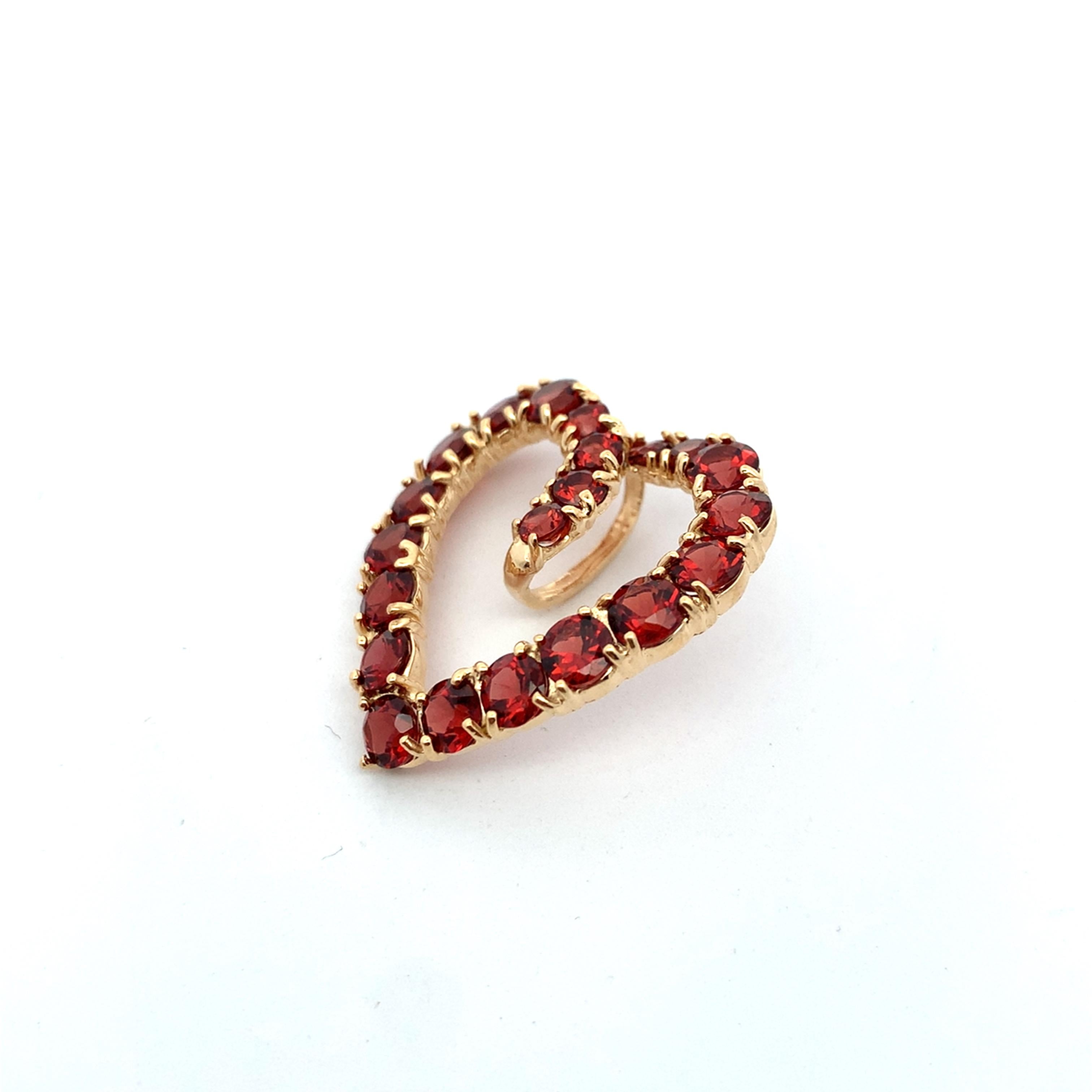 Vintage 14K Yellow Gold Round Garnet Open Heart Slide Pendant