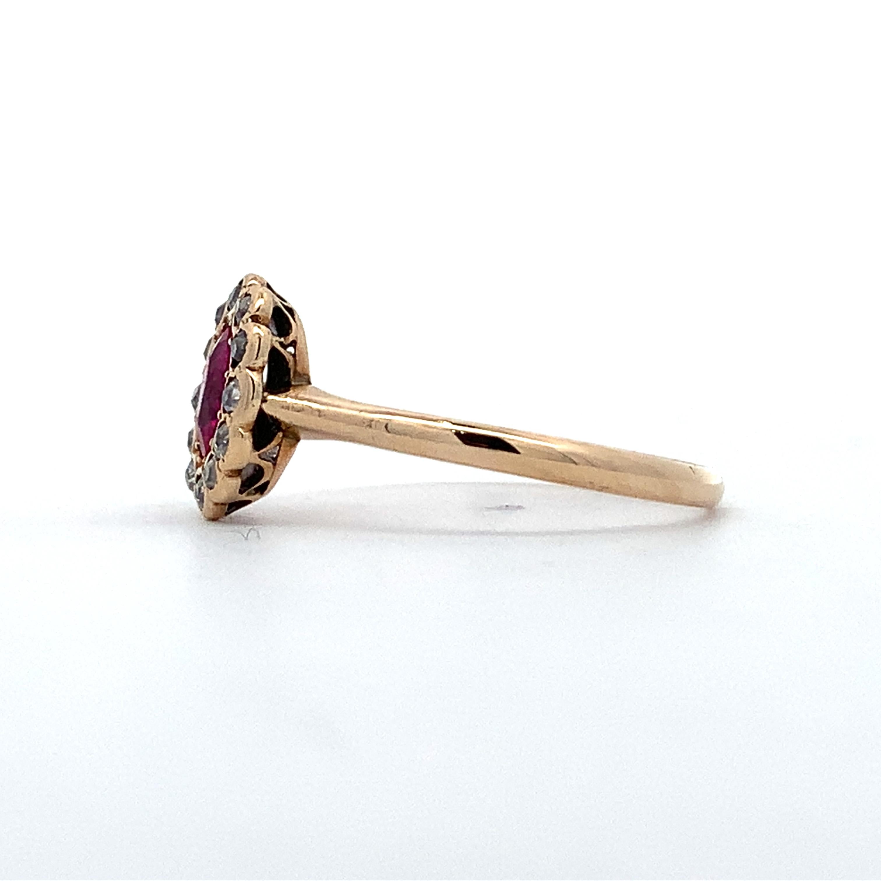 Vintage 14K Gold Oval Synthetic Ruby & Old Mine Cut Diamond Halo Ring Size 6