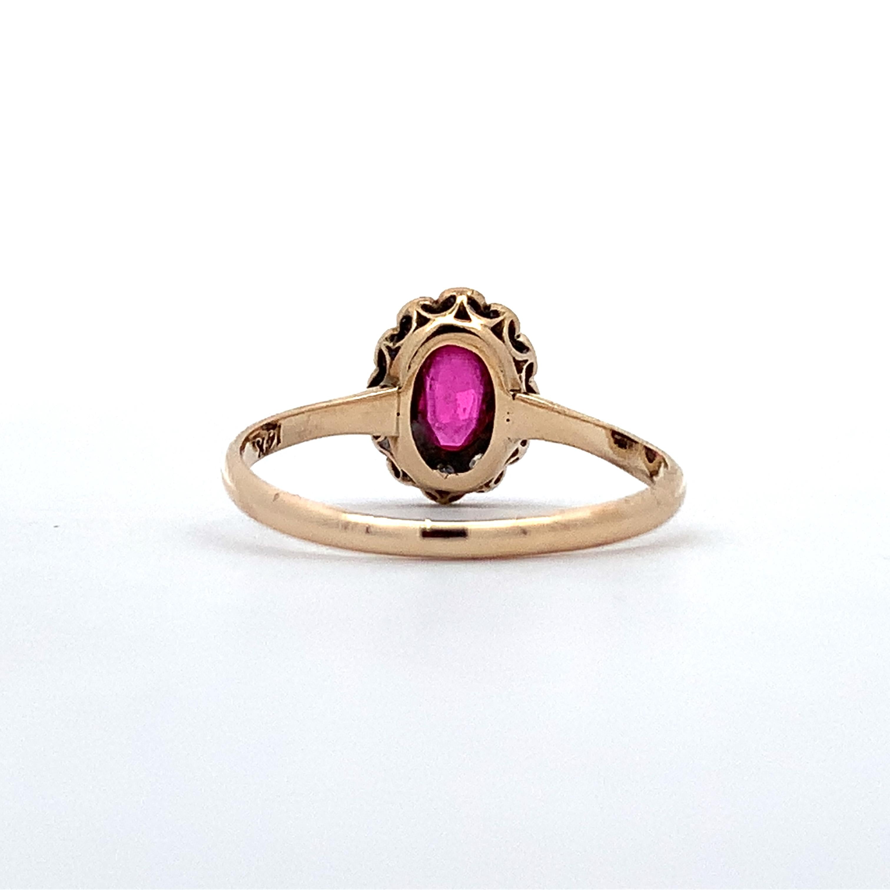 Vintage 14K Gold Oval Synthetic Ruby & Old Mine Cut Diamond Halo Ring Size 6