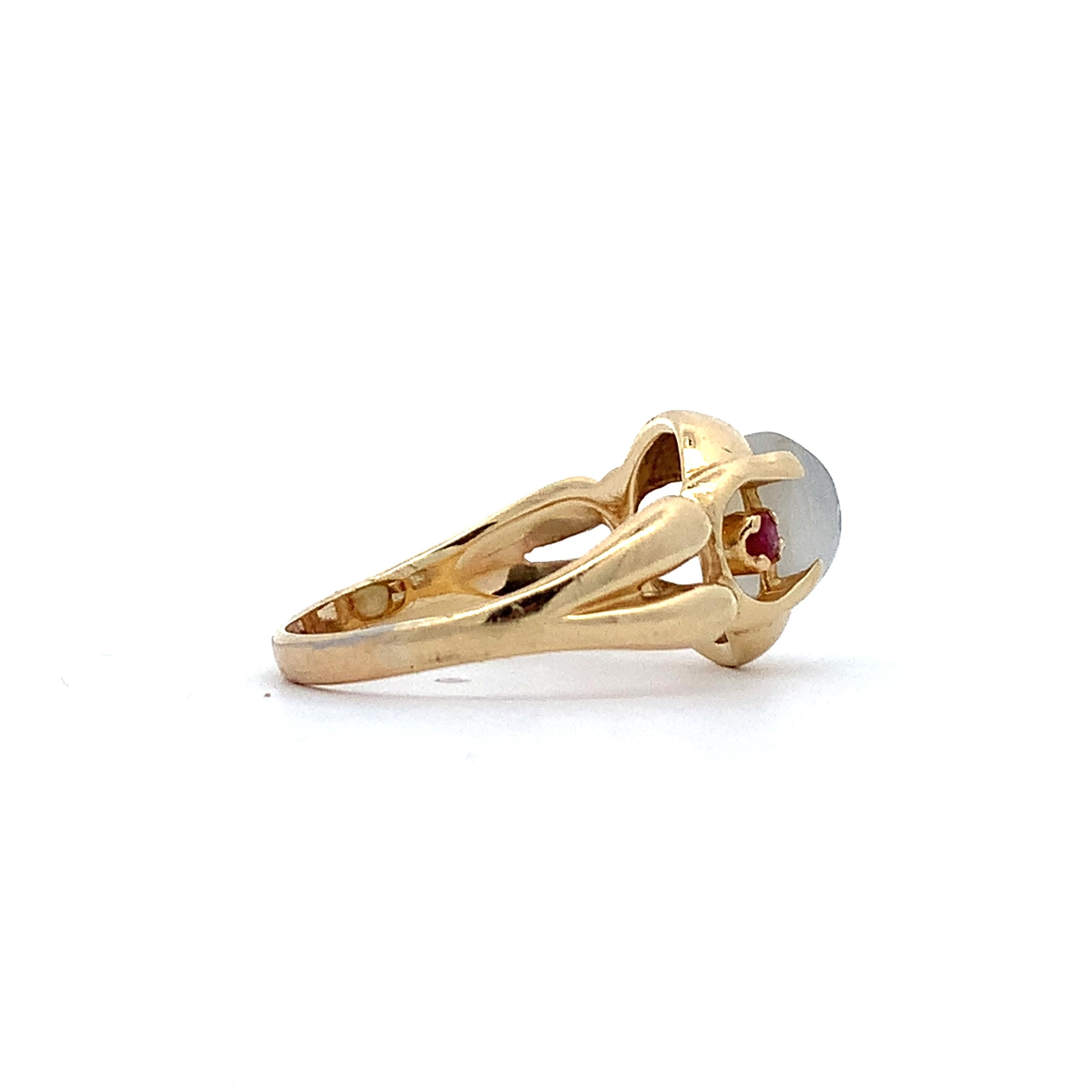 Vintage 14K Yellow Gold Sugarloaf Quartz & Single Cut Ruby Accent Ring Size 6.5