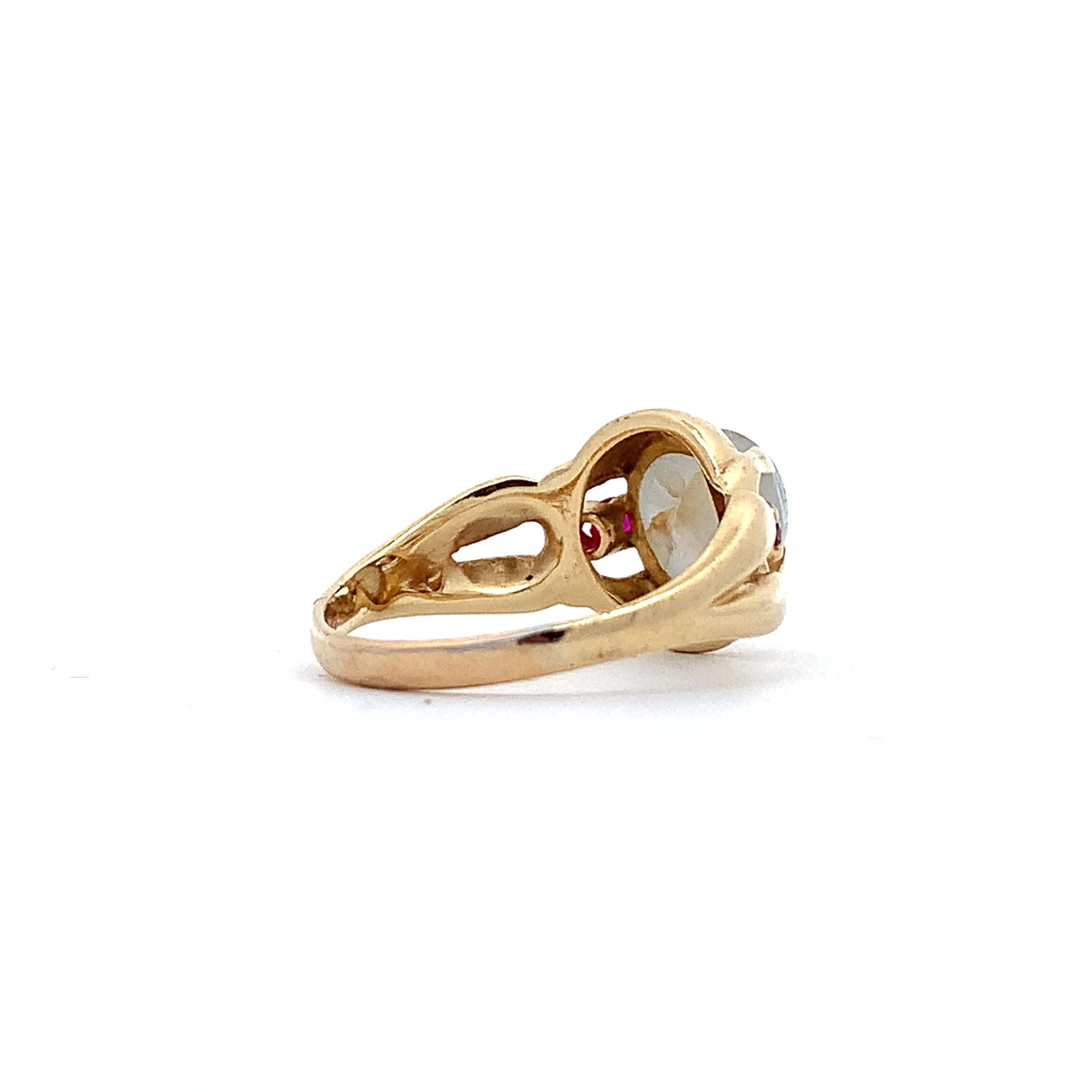 Vintage 14K Yellow Gold Sugarloaf Quartz & Single Cut Ruby Accent Ring Size 6.5