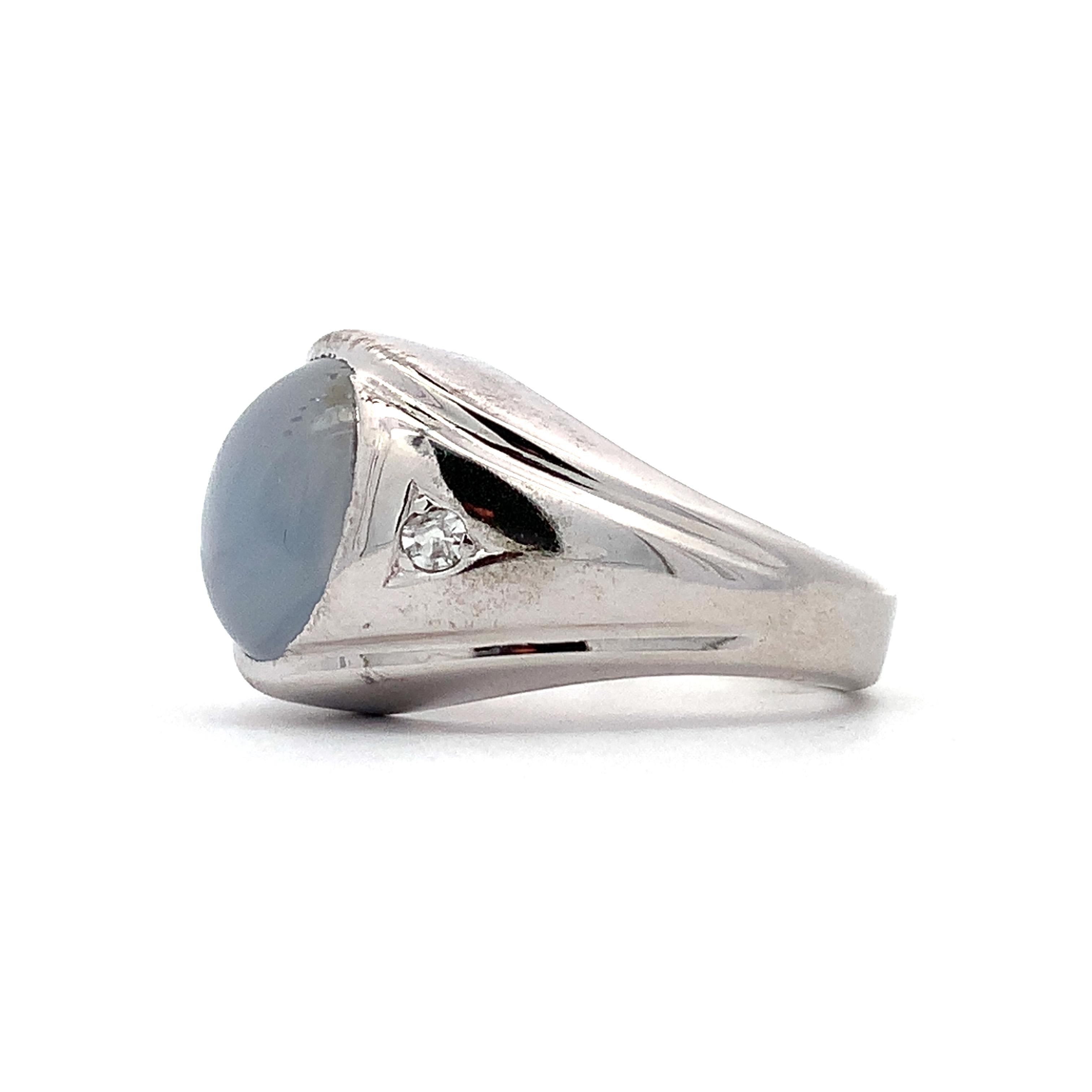 Vintage 14K White Gold Oval Cabochon Star Sapphire & Accent Diamond Signet Ring