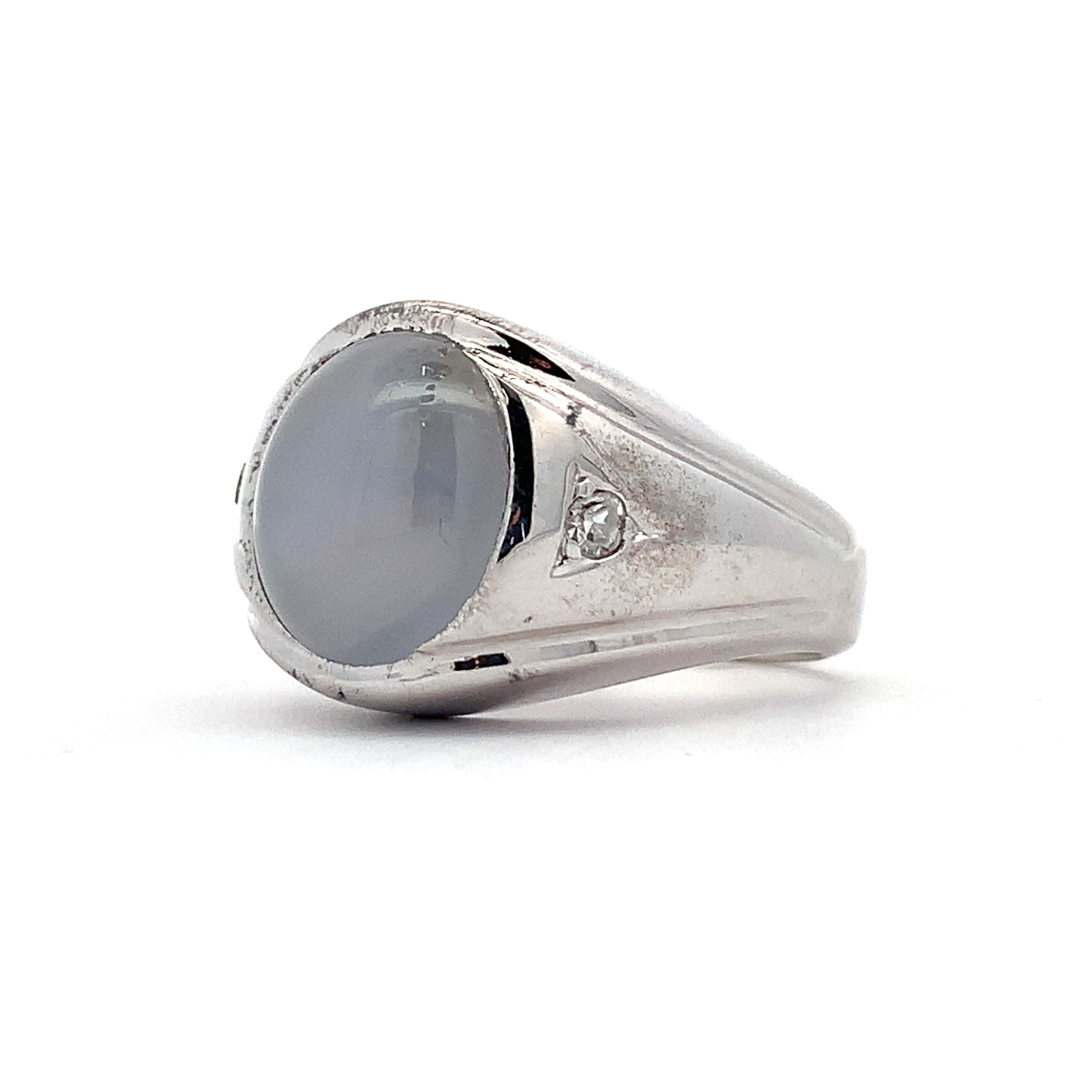 Vintage 14K White Gold Oval Cabochon Star Sapphire & Accent Diamond Signet Ring