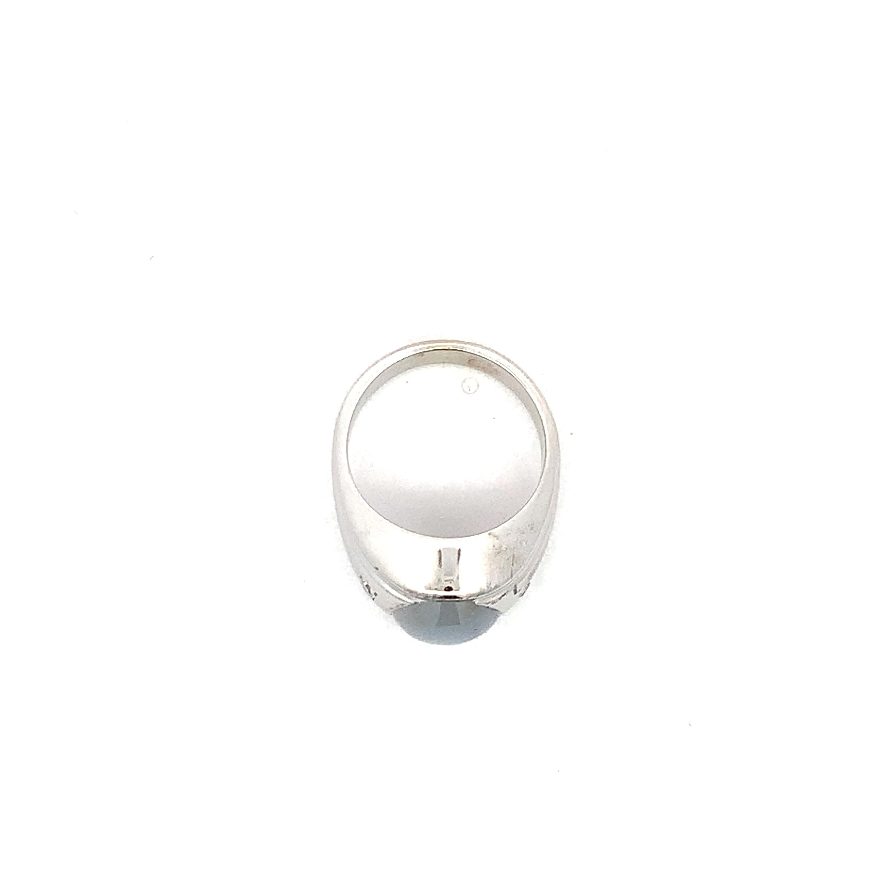 Vintage 14K White Gold Oval Cabochon Star Sapphire & Accent Diamond Signet Ring