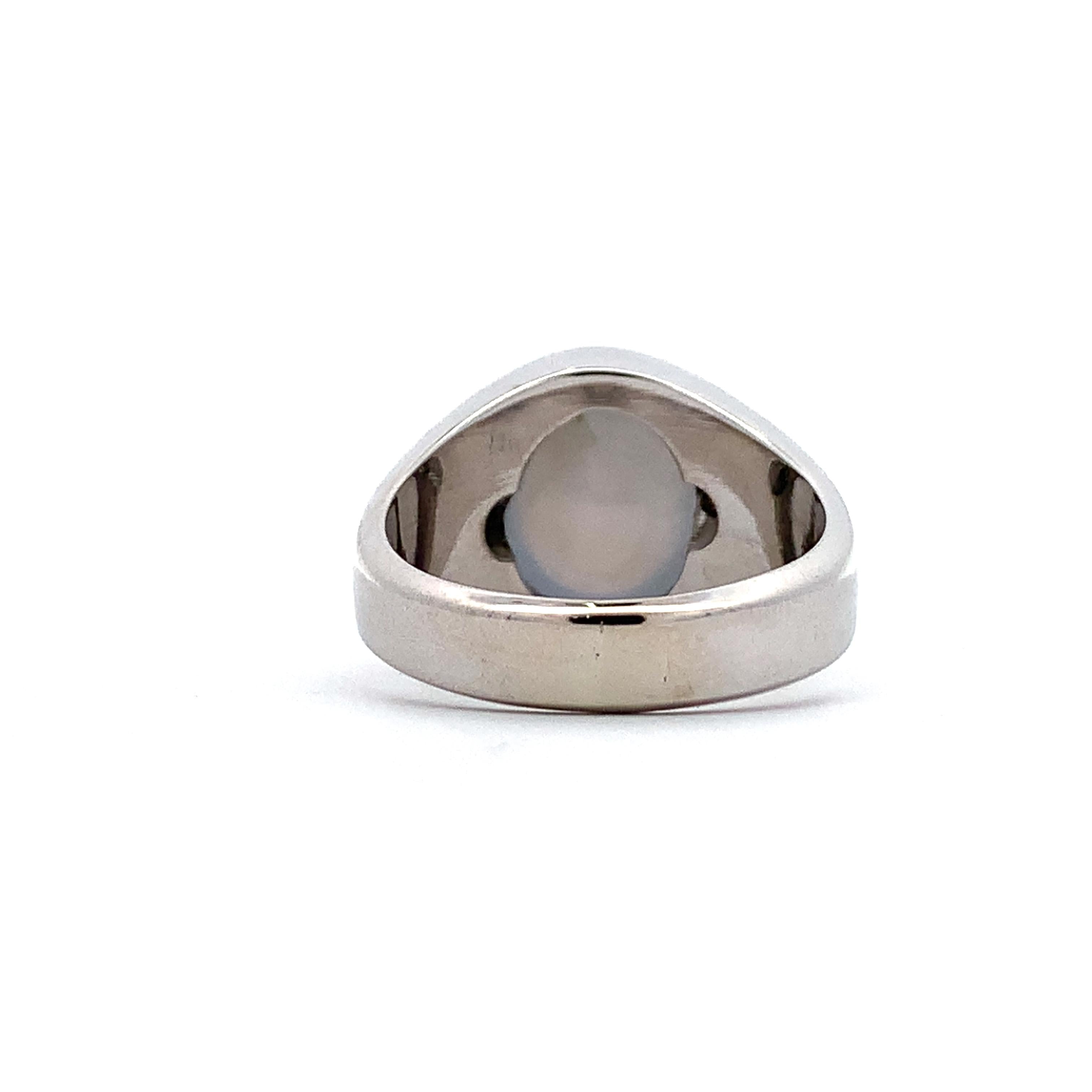 Vintage 14K White Gold Oval Cabochon Star Sapphire & Accent Diamond Signet Ring