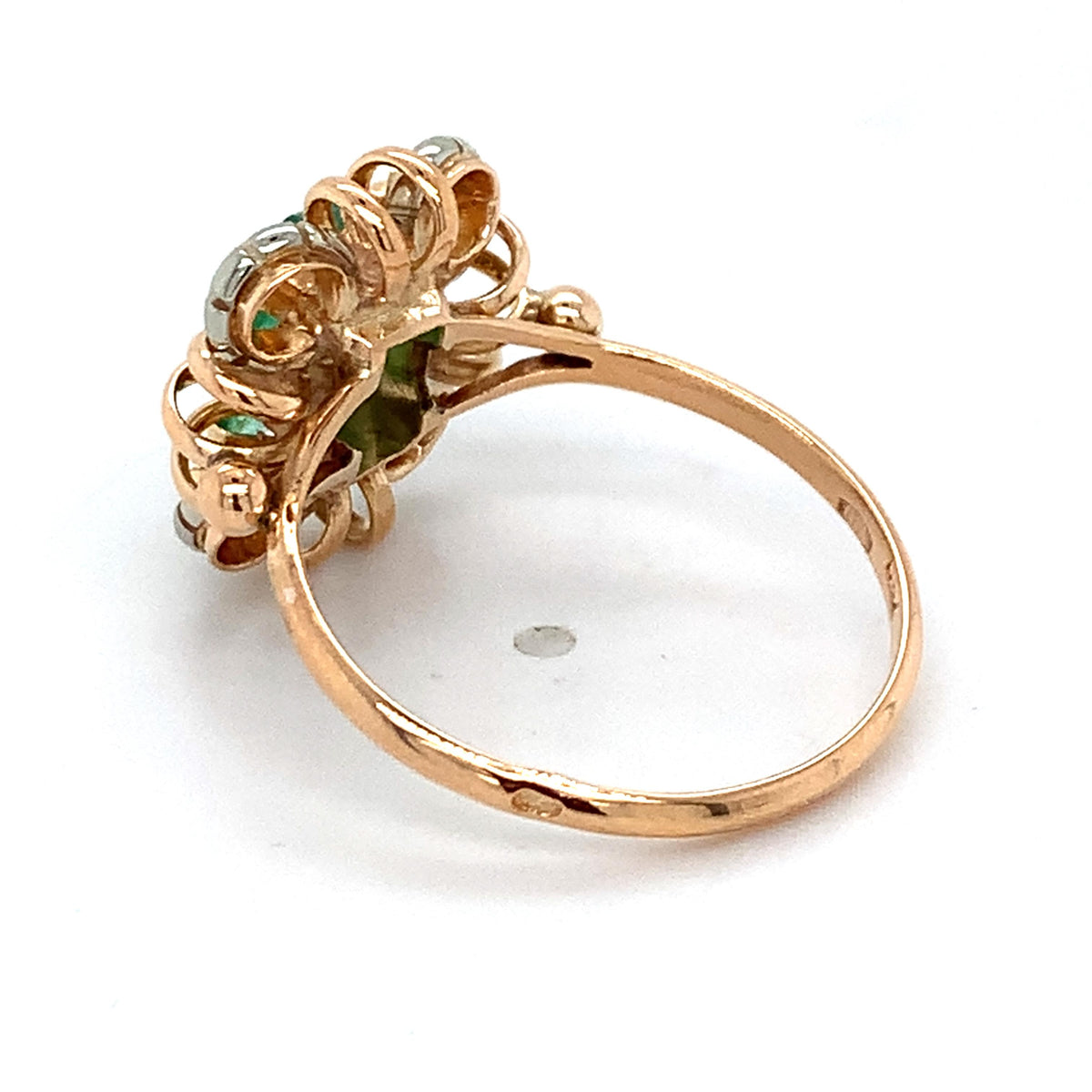 Vintage 18k Rose Gold Radiant Cut Carved Emerald Openwork Scalloped Halo Ring