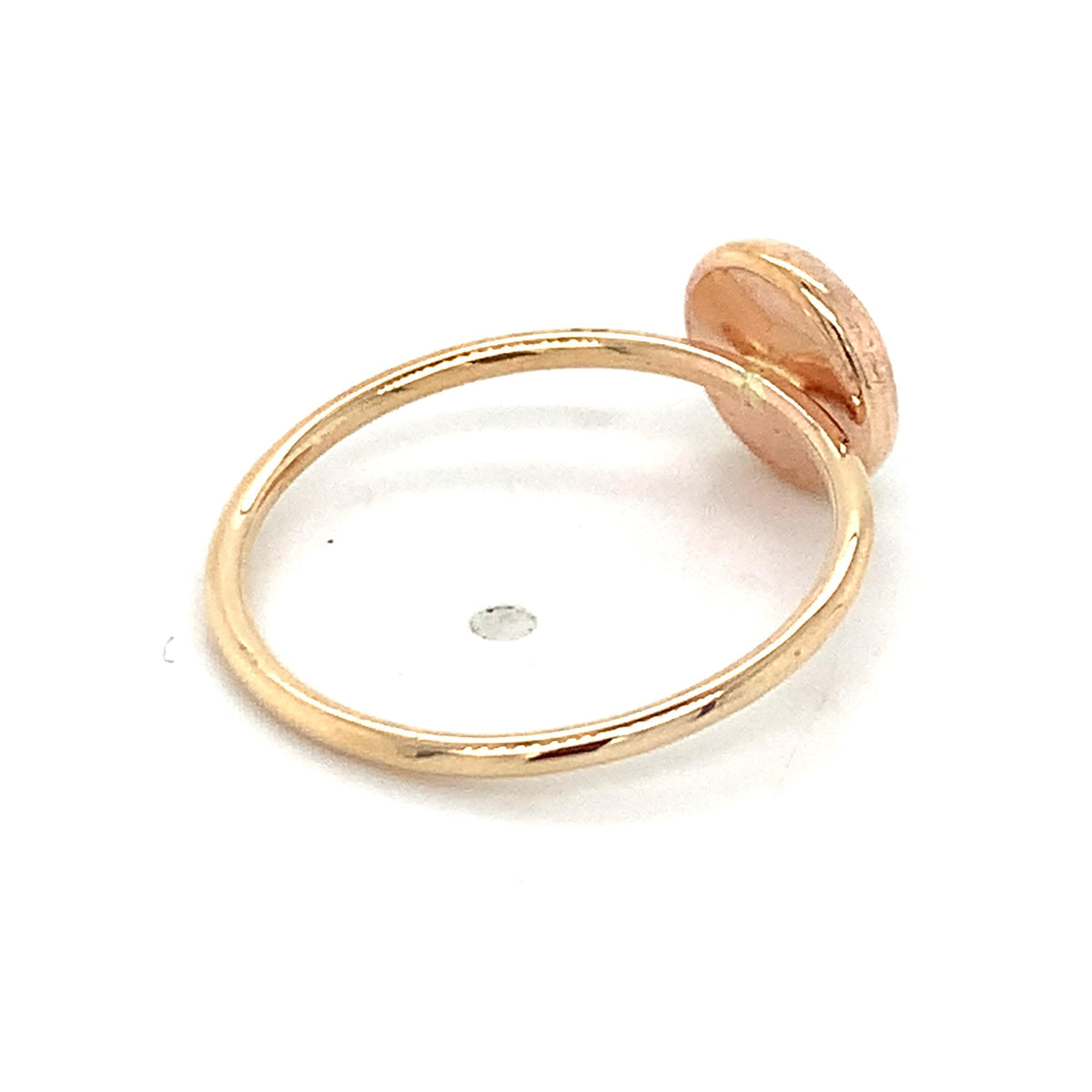 Vintage 14K Rose Gold Round Cabochon Bezel Opal Slim Shanks Solitaire Ring Size7