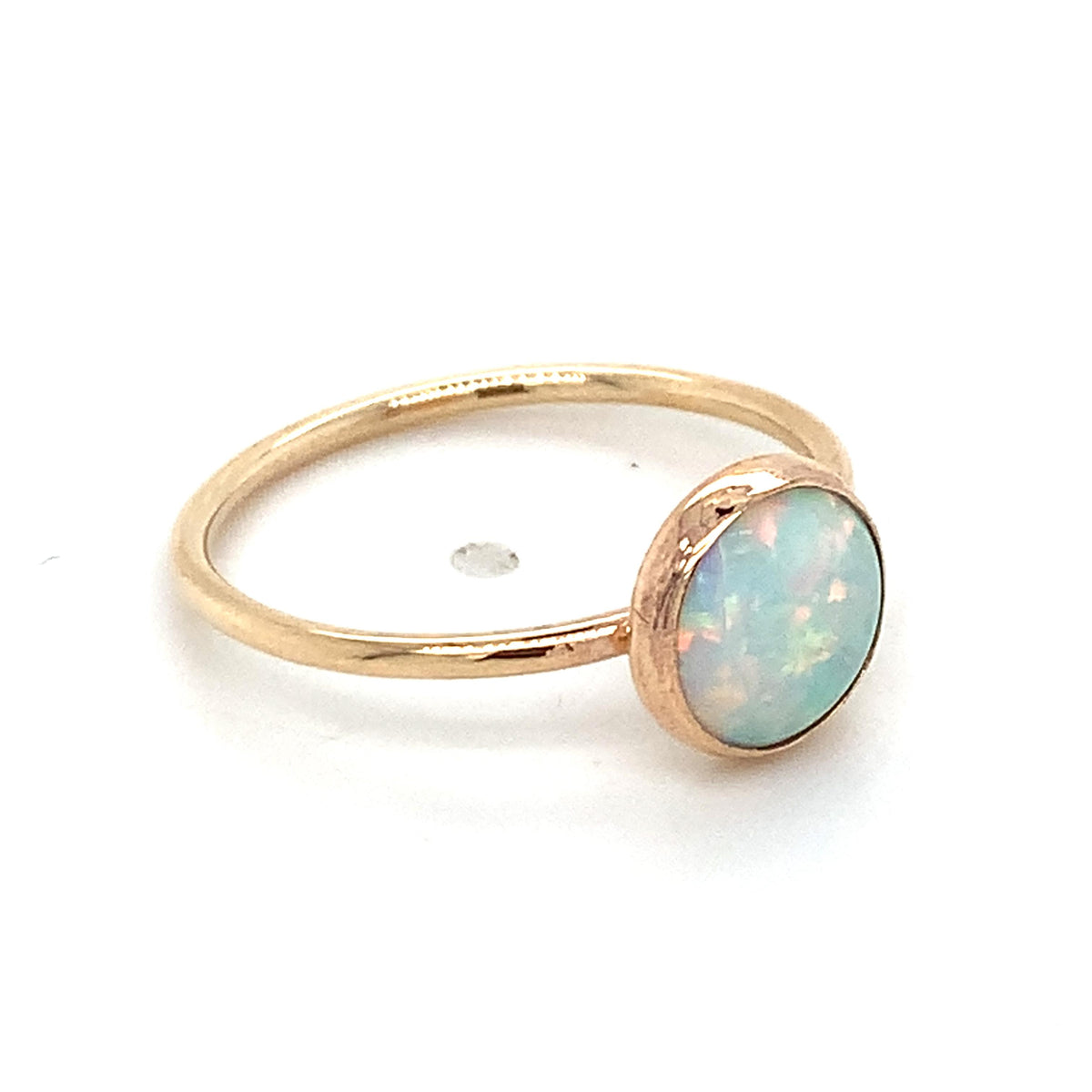 Vintage 14K Rose Gold Round Cabochon Bezel Opal Slim Shanks Solitaire Ring Size7