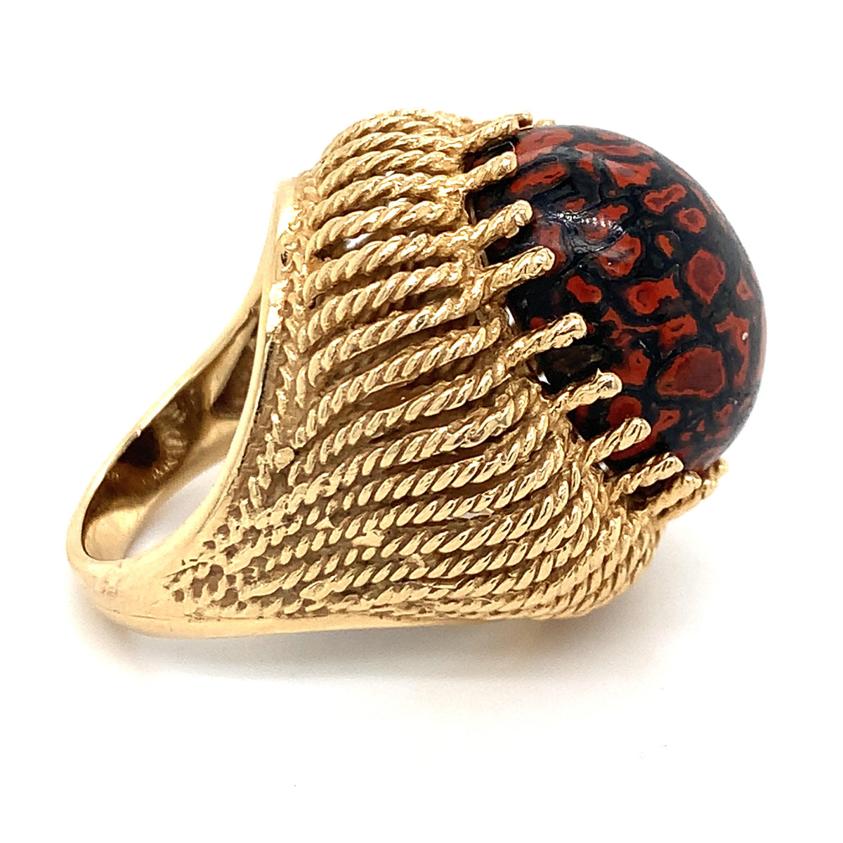 Kabra Vintage 14K Gold Red & Black Poppy Jasper Cabochon Twisted Rope Dome Ring