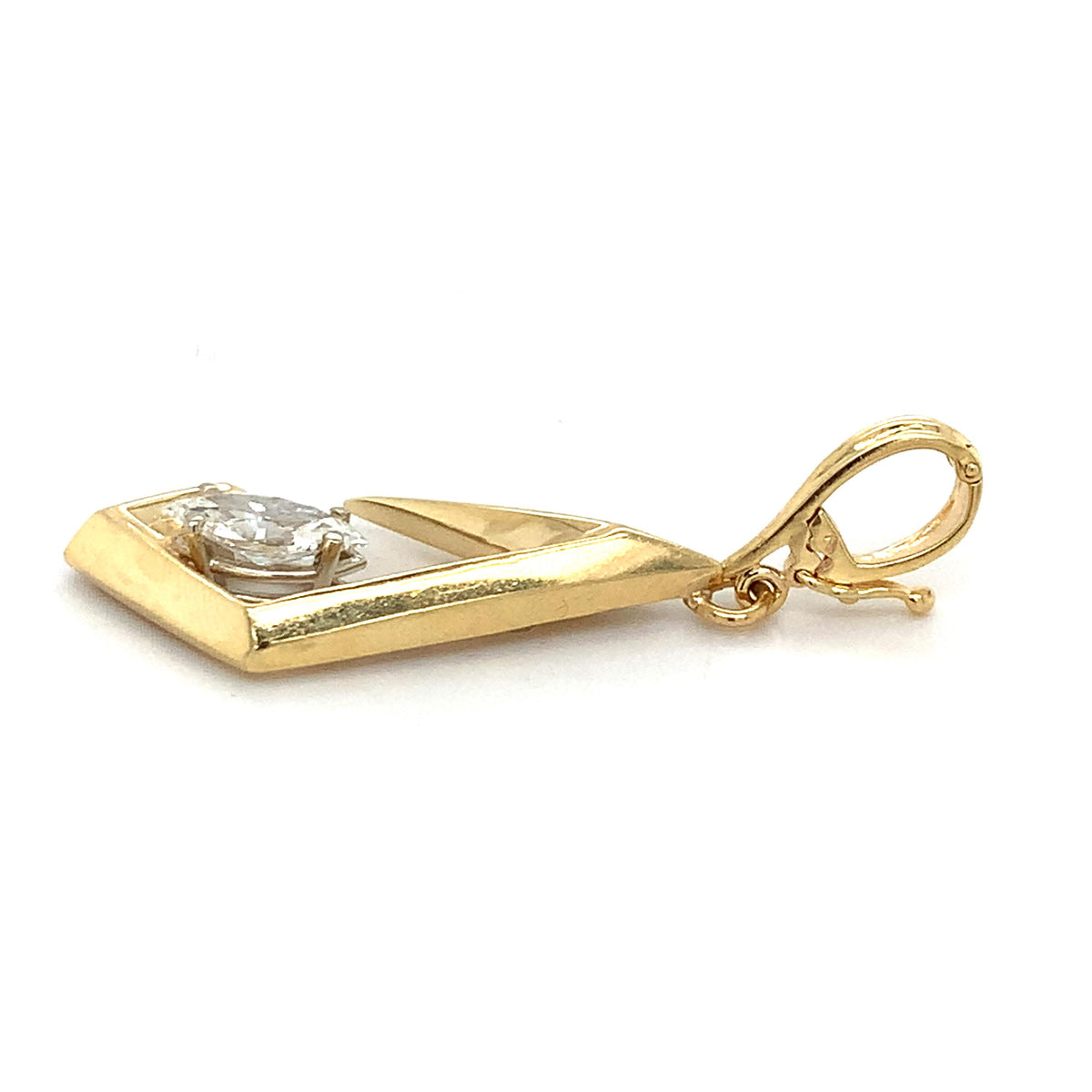 14K Gold Marquise Solitaire Diamond Rhombus Openwork Ribbed Loop-Bail Pendant