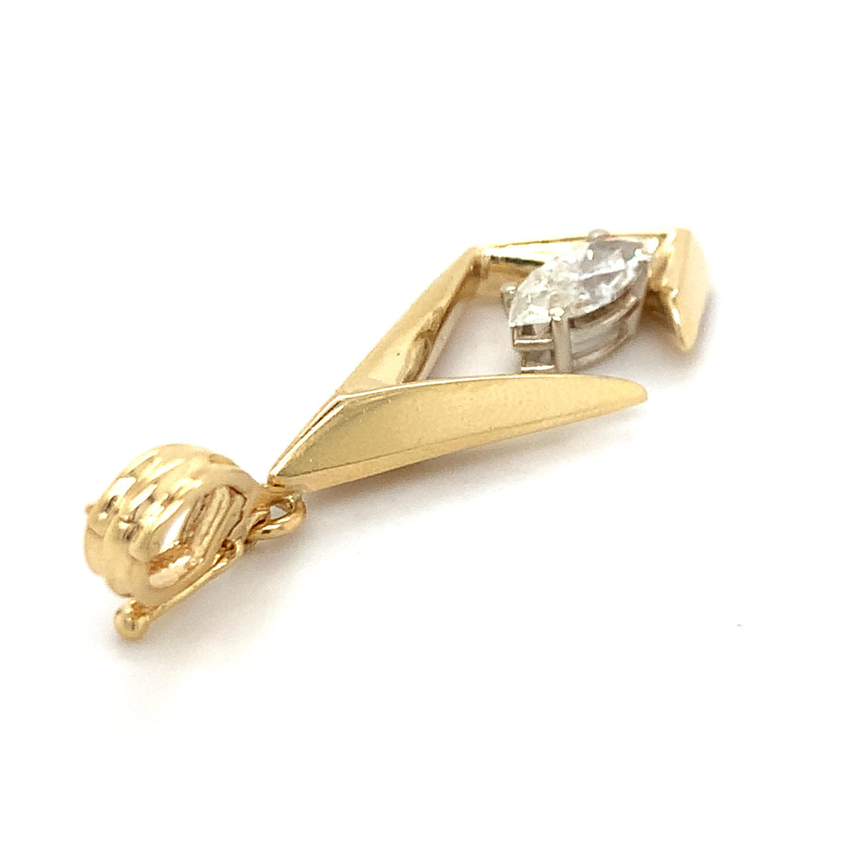 14K Gold Marquise Solitaire Diamond Rhombus Openwork Ribbed Loop-Bail Pendant