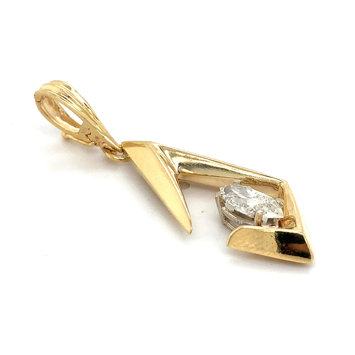 14K Gold Marquise Solitaire Diamond Rhombus Openwork Ribbed Loop-Bail Pendant