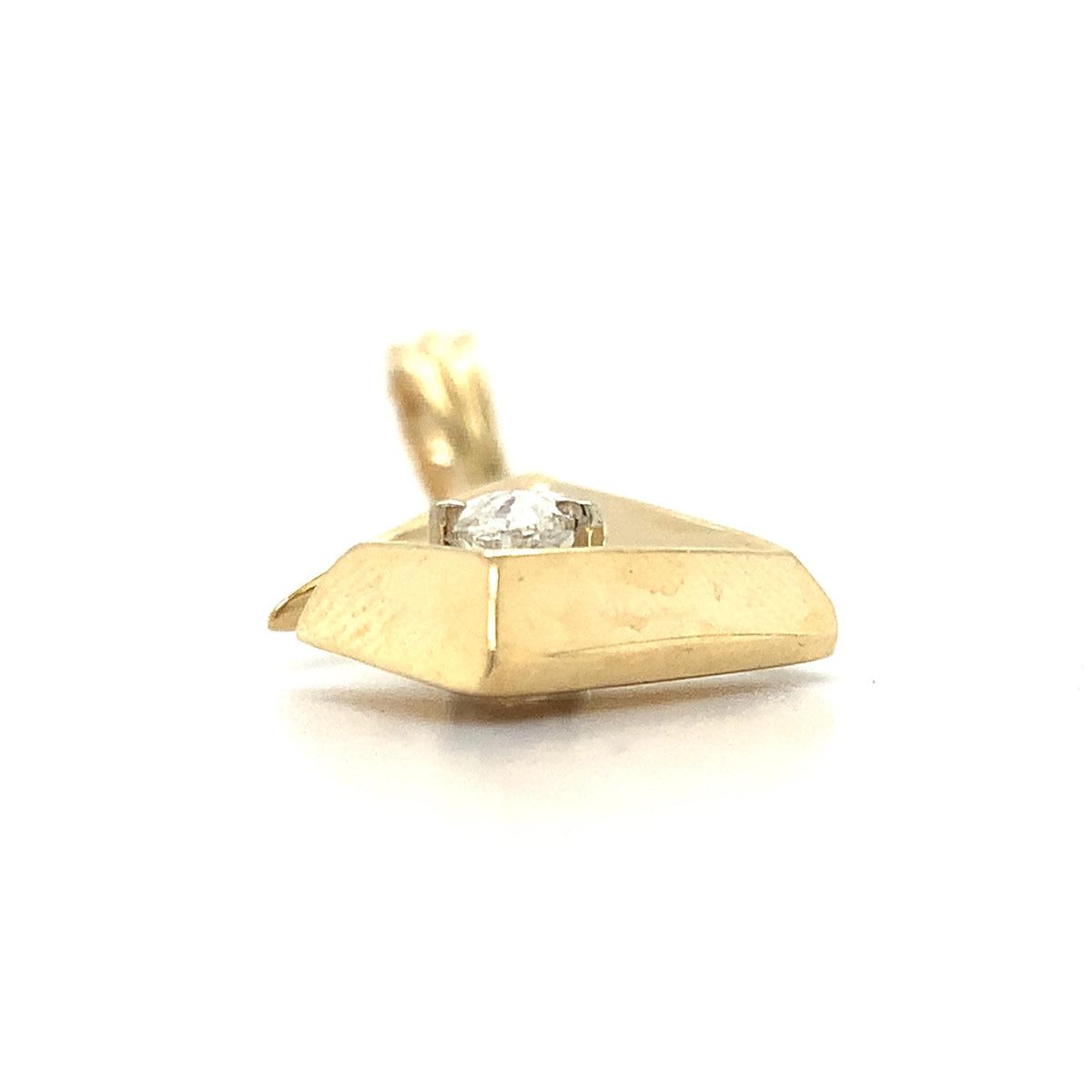 14K Gold Marquise Solitaire Diamond Rhombus Openwork Ribbed Loop-Bail Pendant
