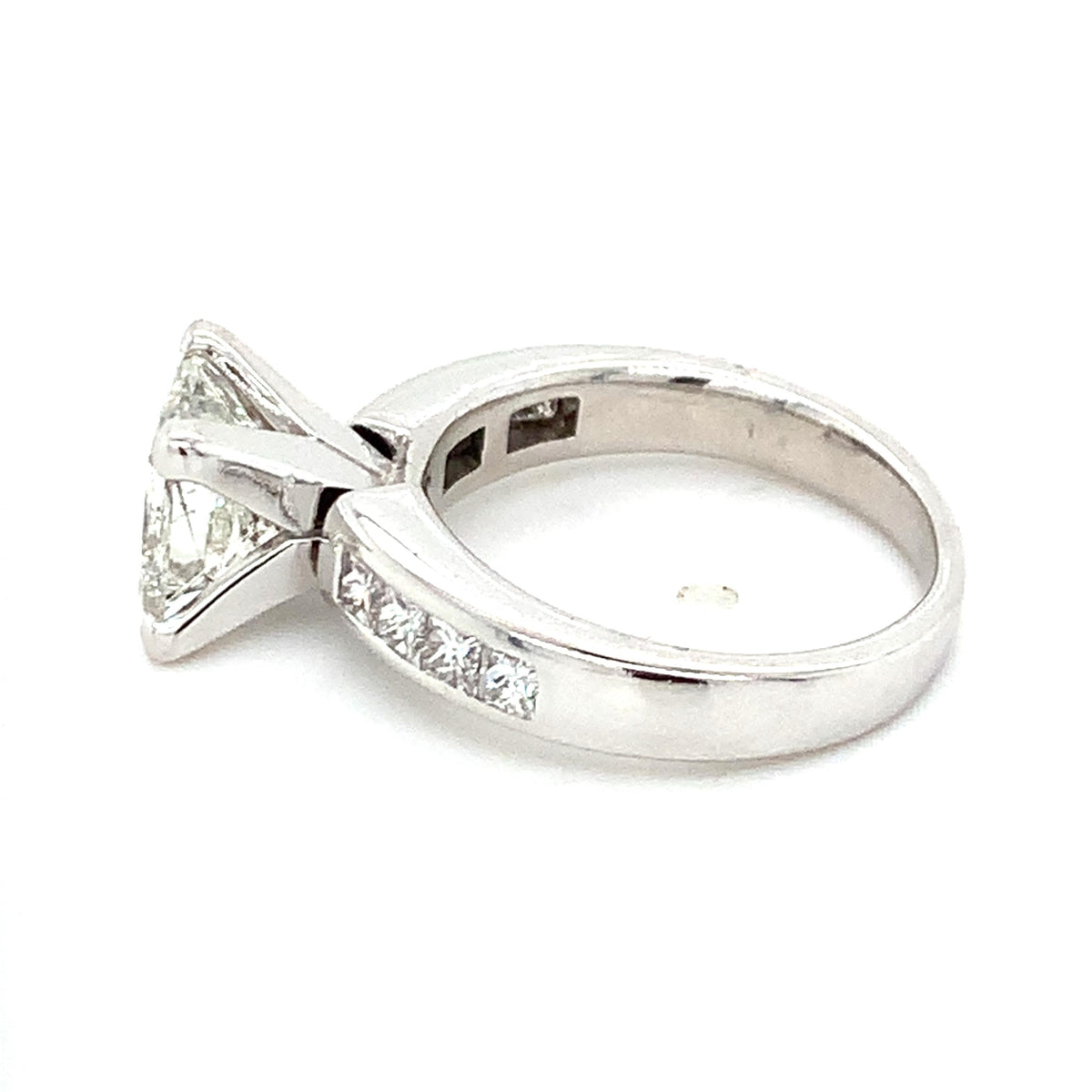 18K White Gold 2.03ct Princess Cut Center & Channel Set Side Stone Diamond Ring