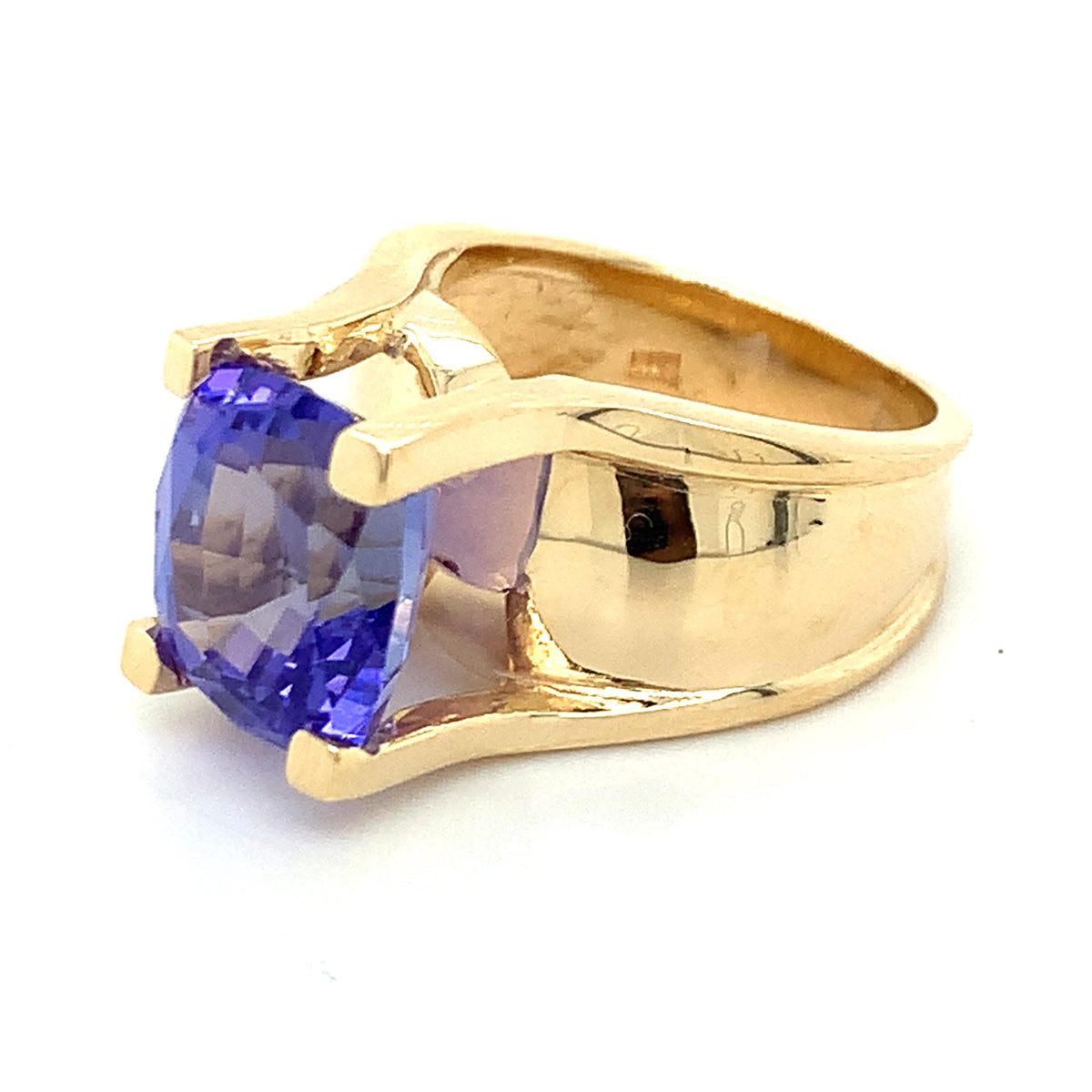 14K Gold Cushion Cut Tanzanite Flat-Tab Prongs Curved Wide Shanks Solitaire Ring