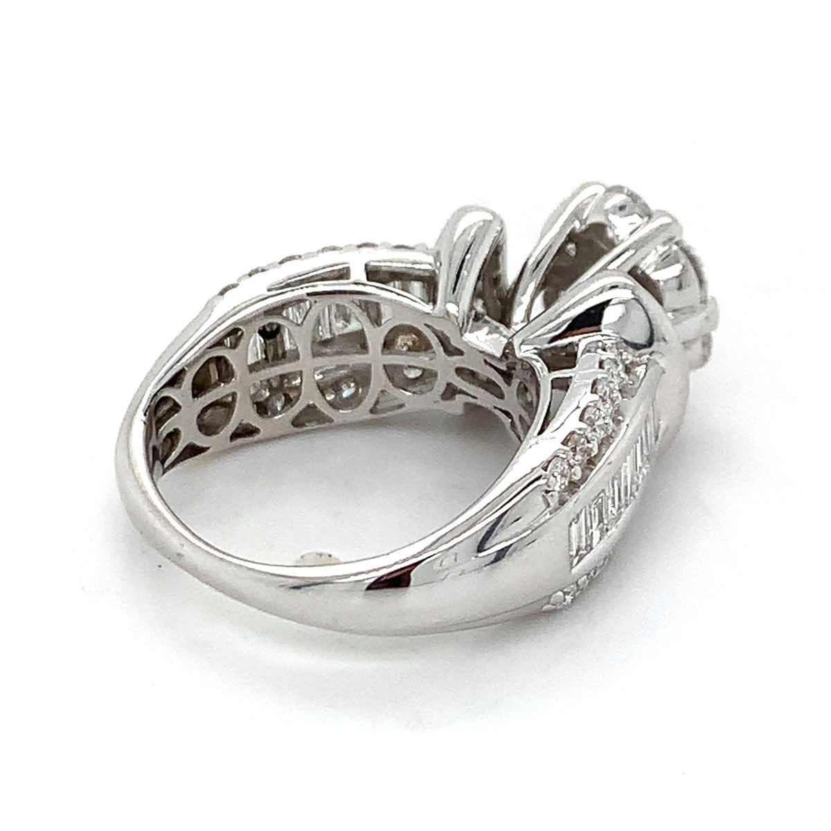 14K Gold Round Cut Cluster Baguette Round Diamond Channel Set 3CTW Cocktail Ring