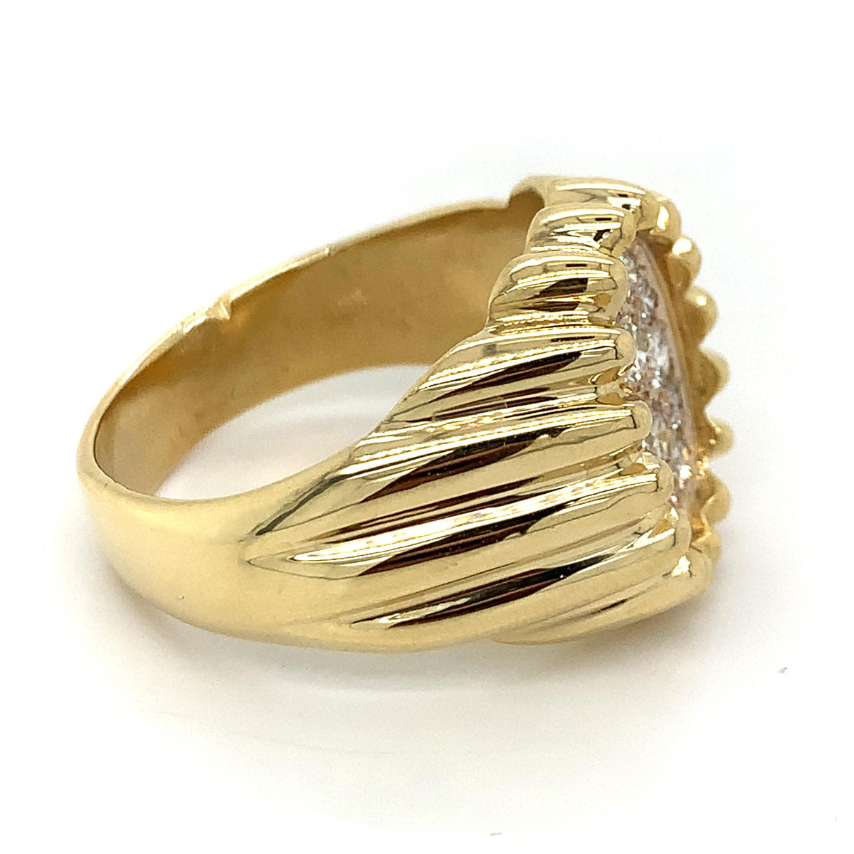 Vintage 18K  Gold Diamond Cluster Ribbed-Grooves Tartelette Style Cocktail Ring