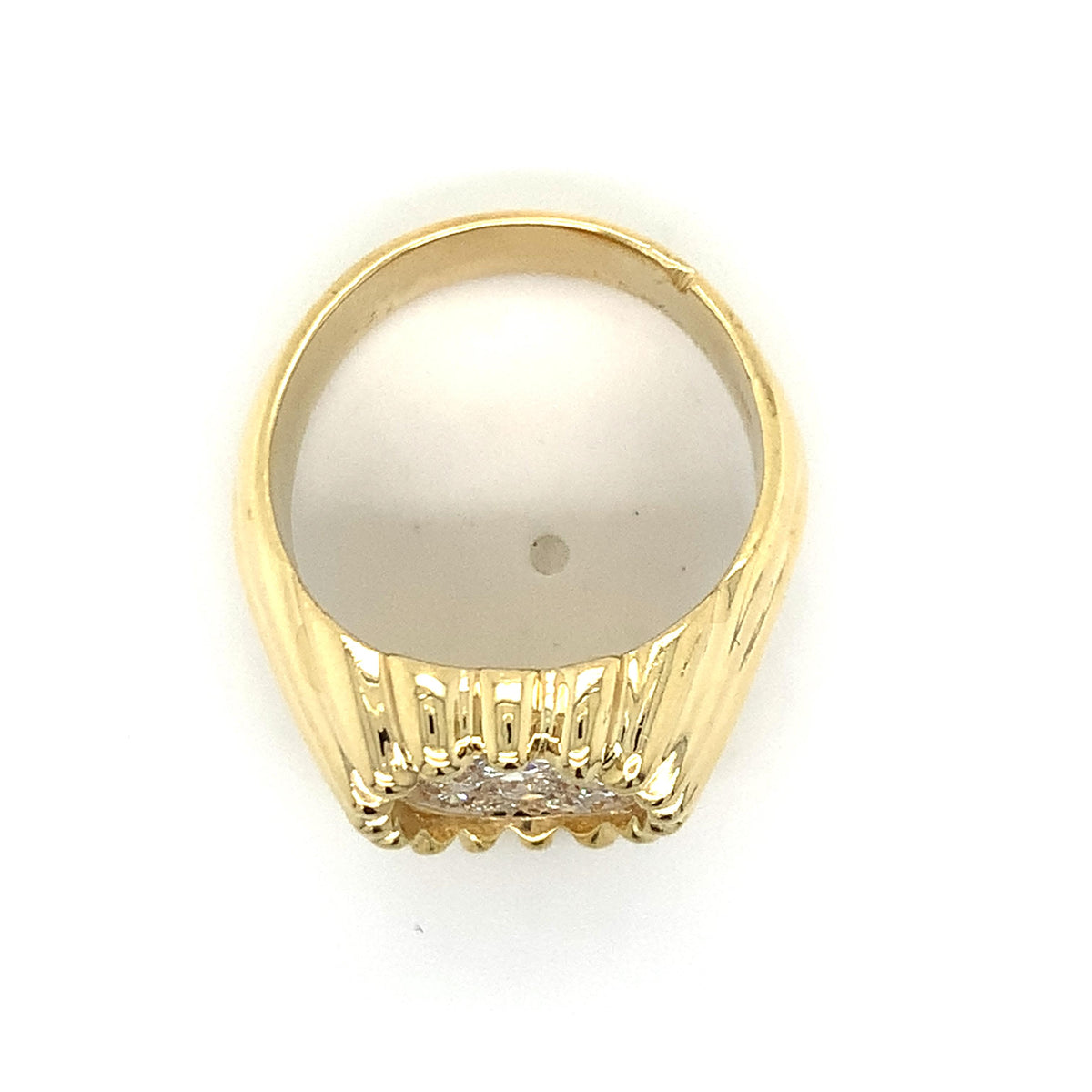 Vintage 18K  Gold Diamond Cluster Ribbed-Grooves Tartelette Style Cocktail Ring