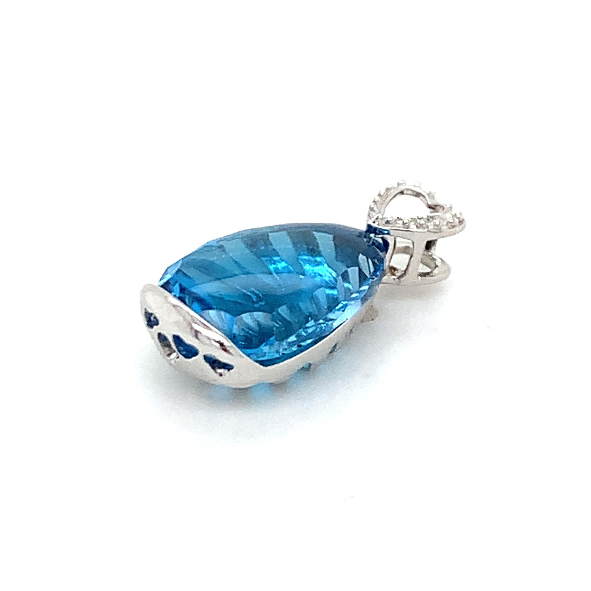 18K White Gold Teardrop Shaped Blue Topaz Beaded Heart-Shaped Loop Bail Pendant